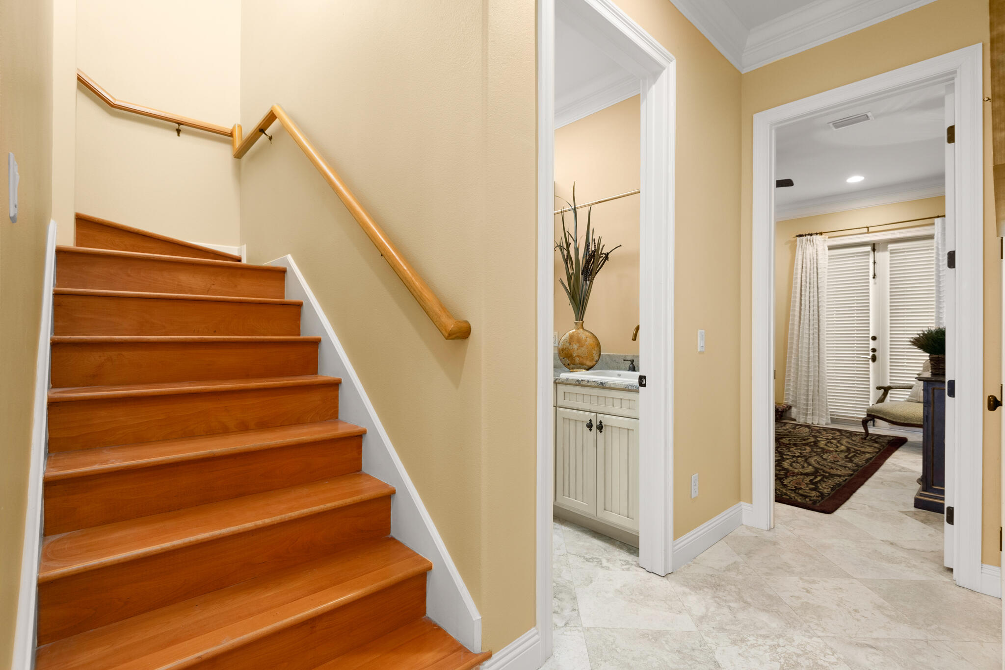 SOVEREIGN ISLE - Residential