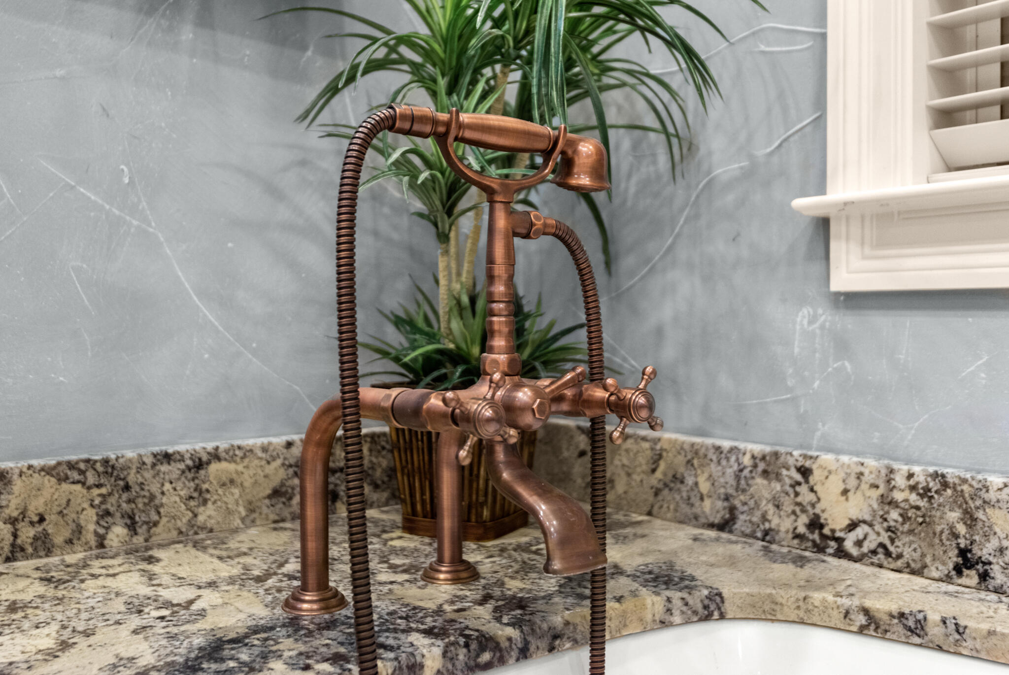 SOVEREIGN ISLE - Residential