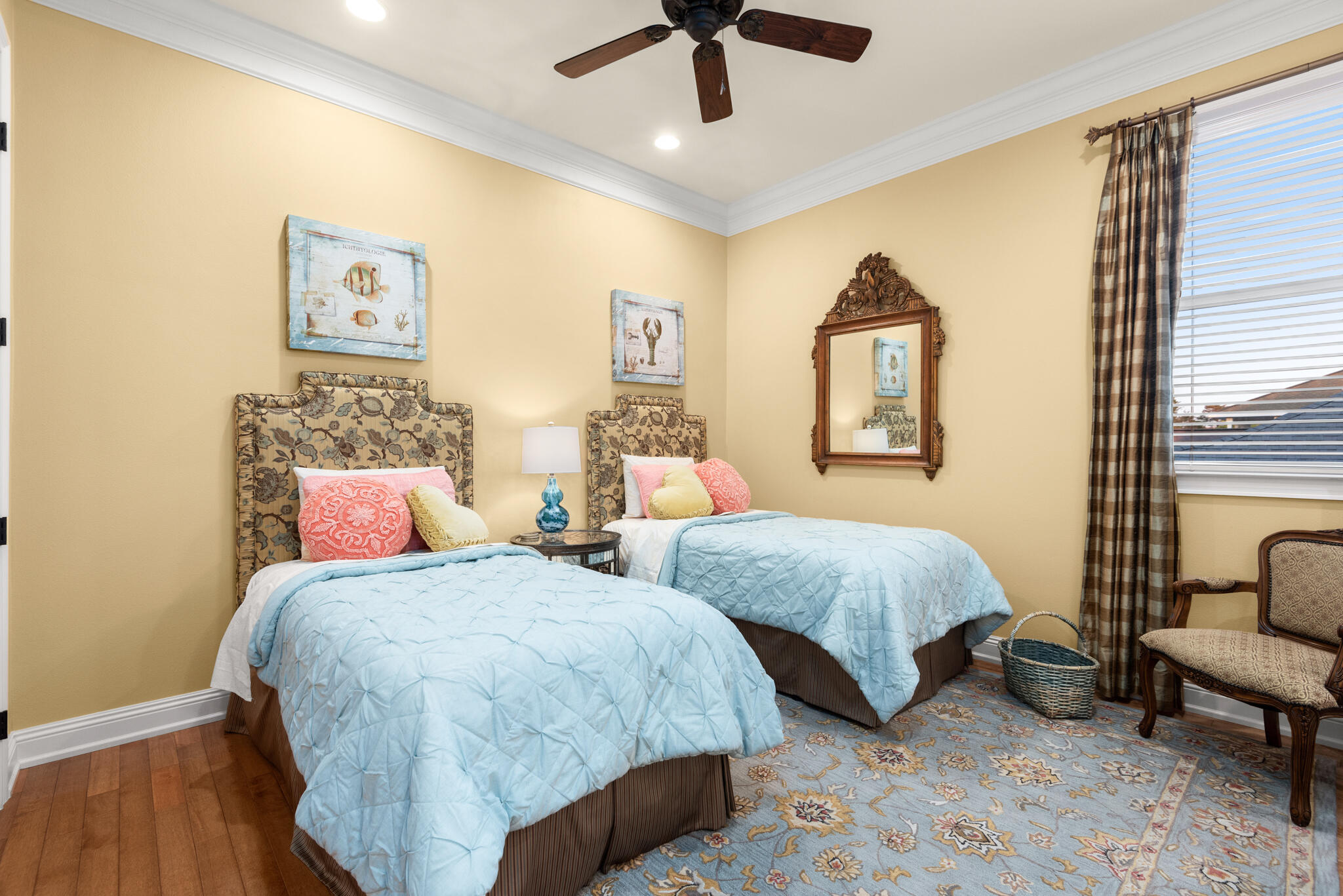 SOVEREIGN ISLE - Residential