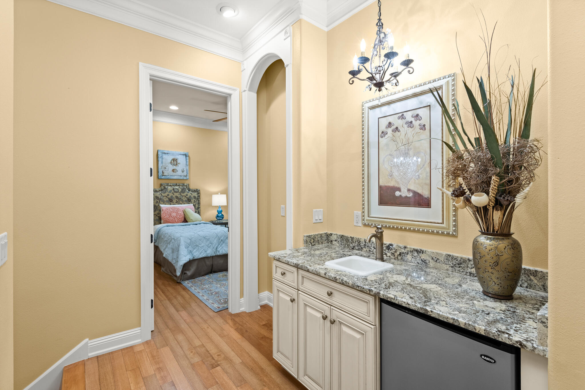 SOVEREIGN ISLE - Residential