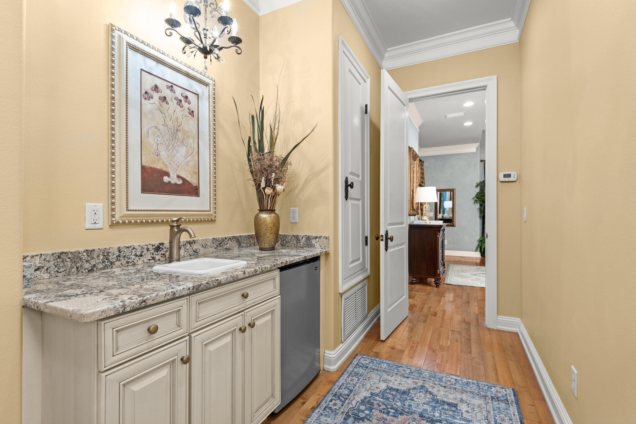 SOVEREIGN ISLE - Residential