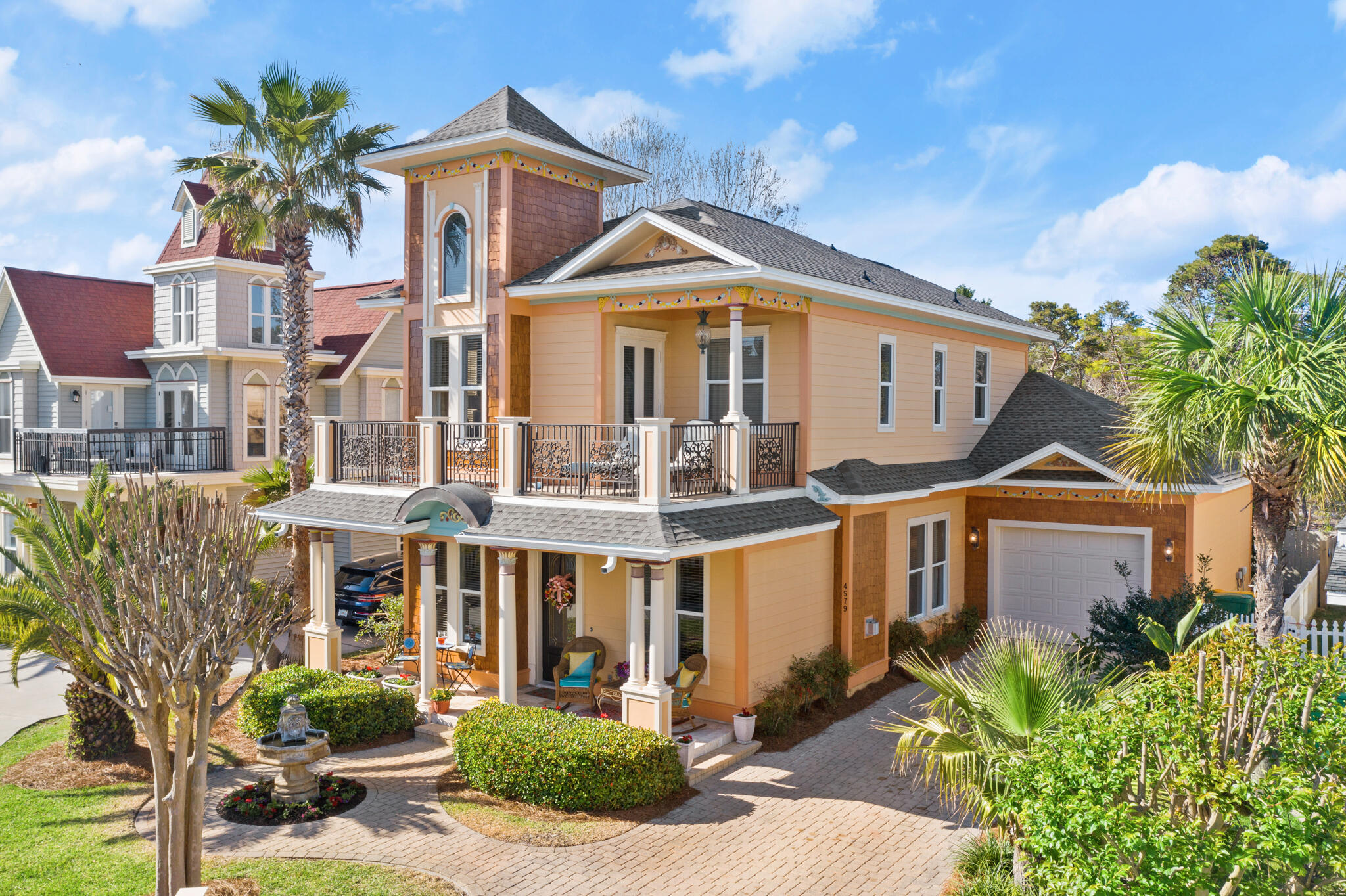 SOVEREIGN ISLE - Residential