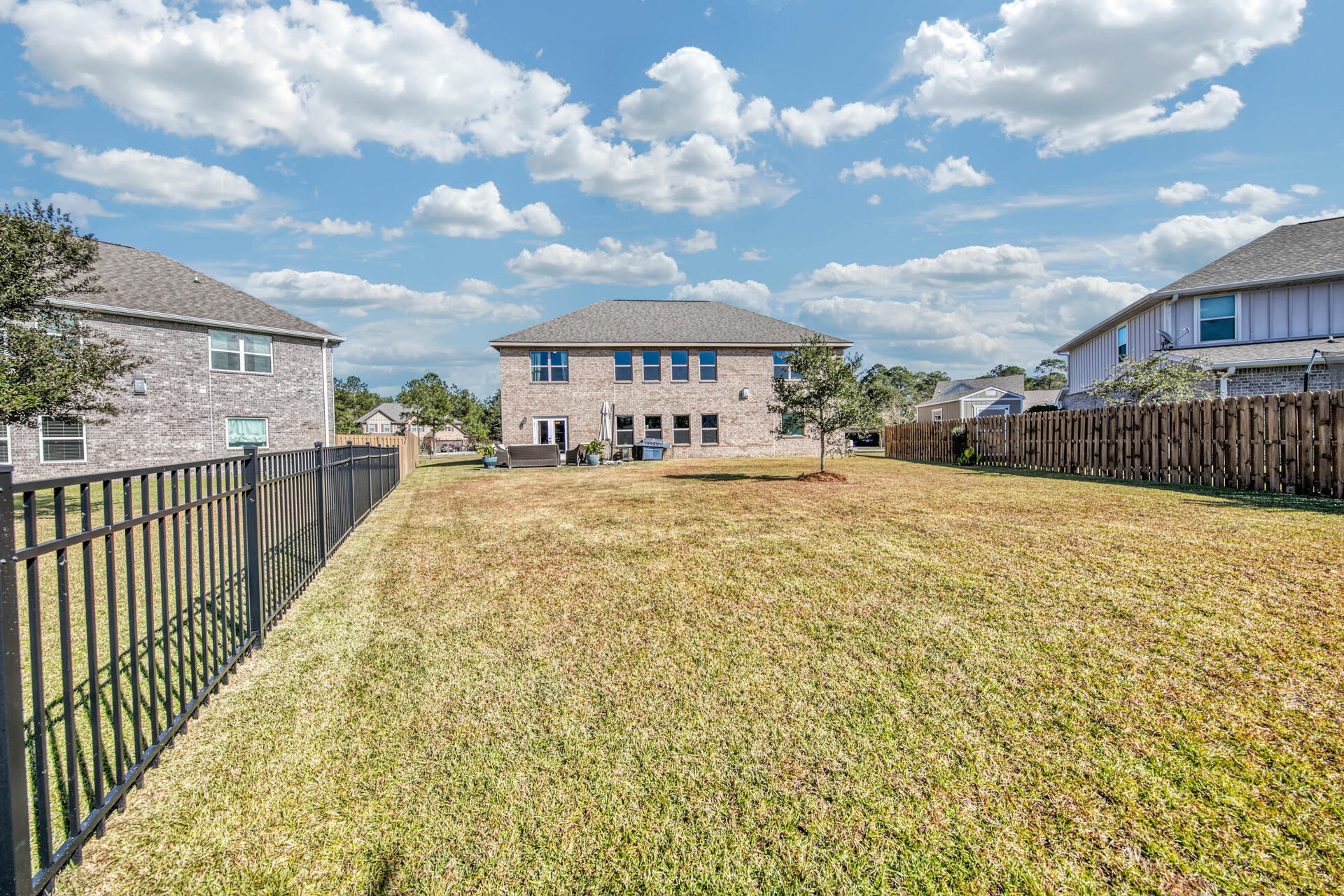 HAMMOCK BAY - Residential