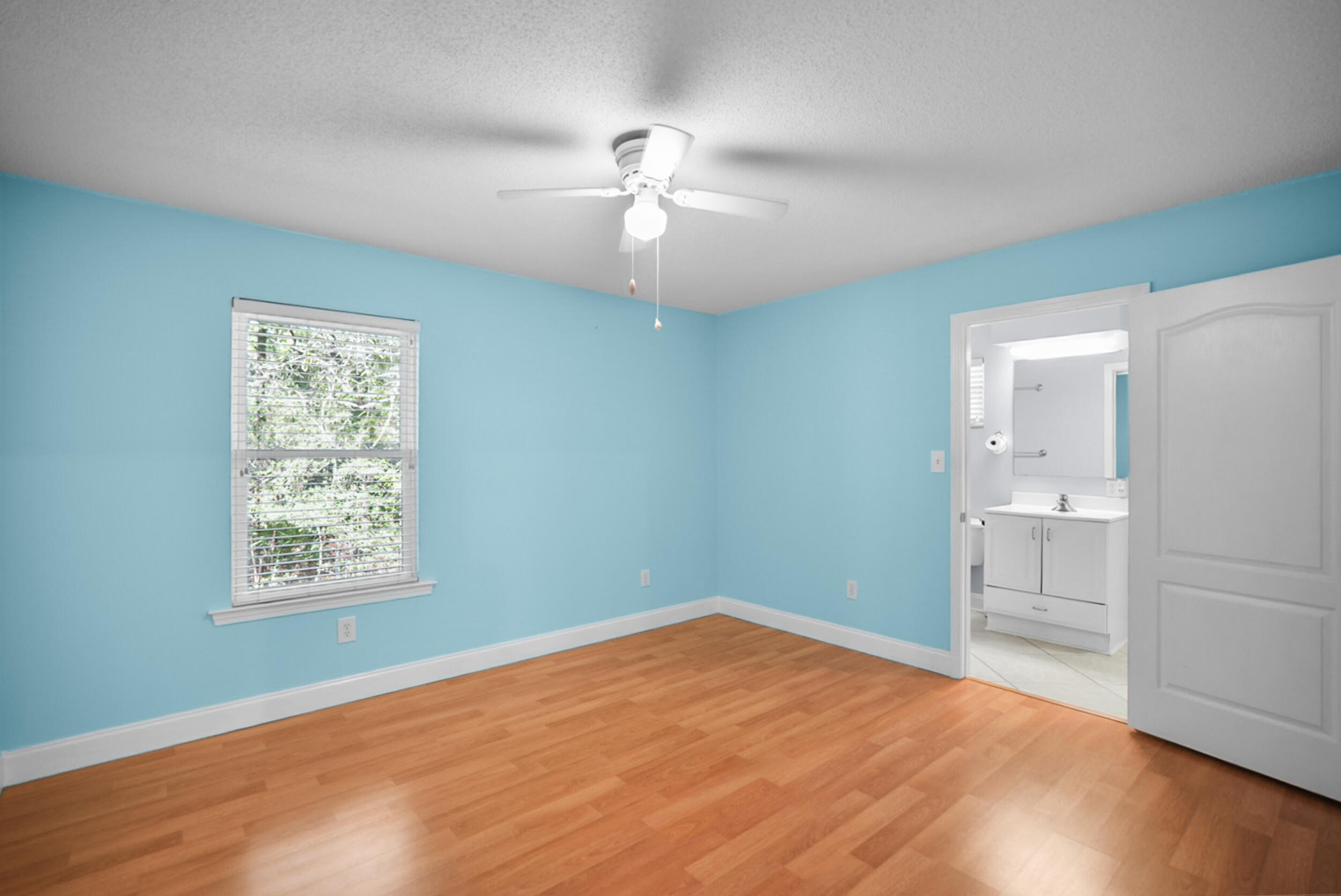 NAVARRE FIRST ADD - Residential