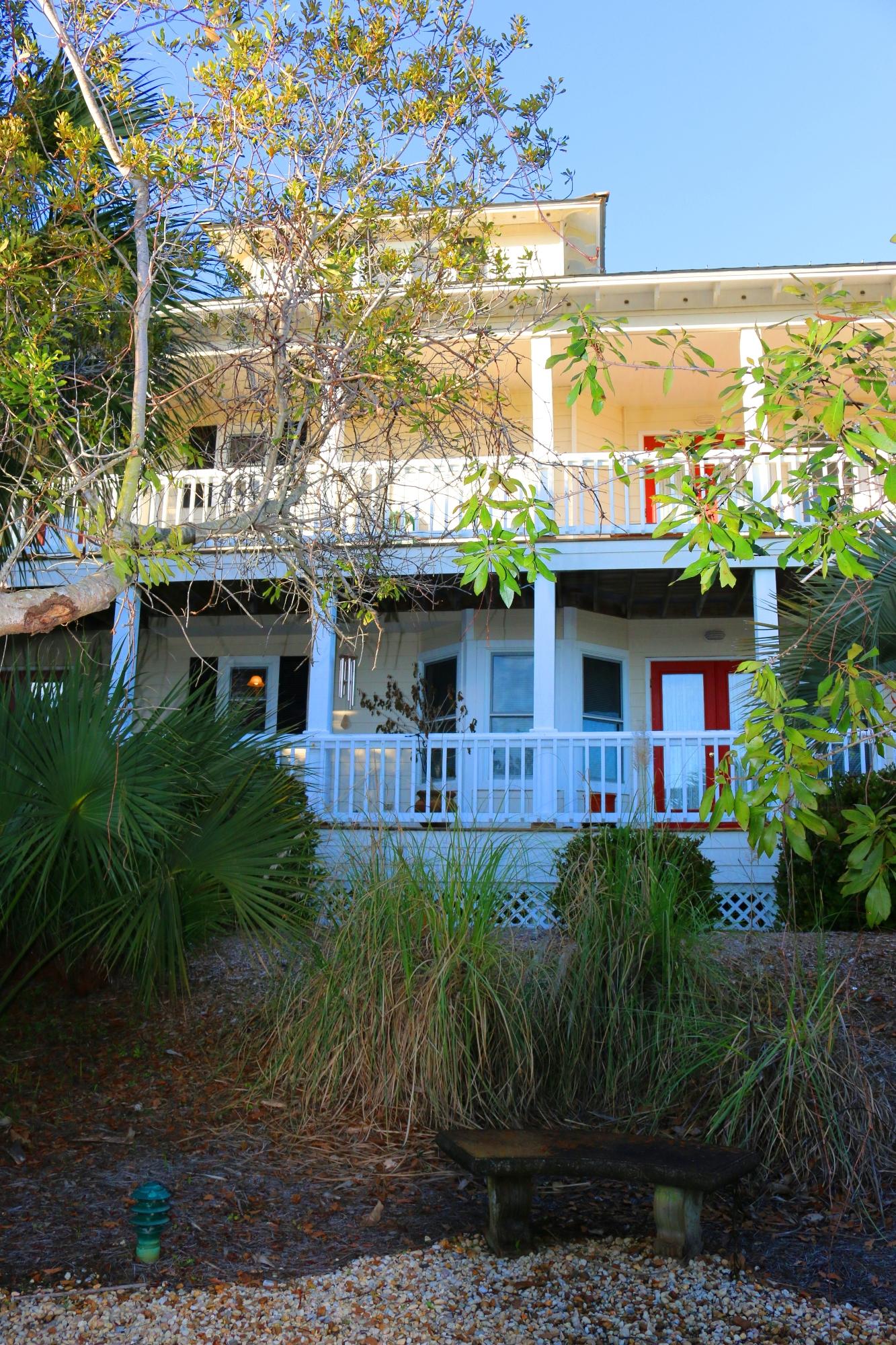 CALYPSO POINTE - Residential
