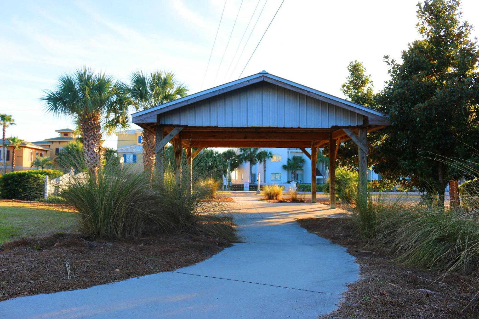 CALYPSO POINTE - Residential