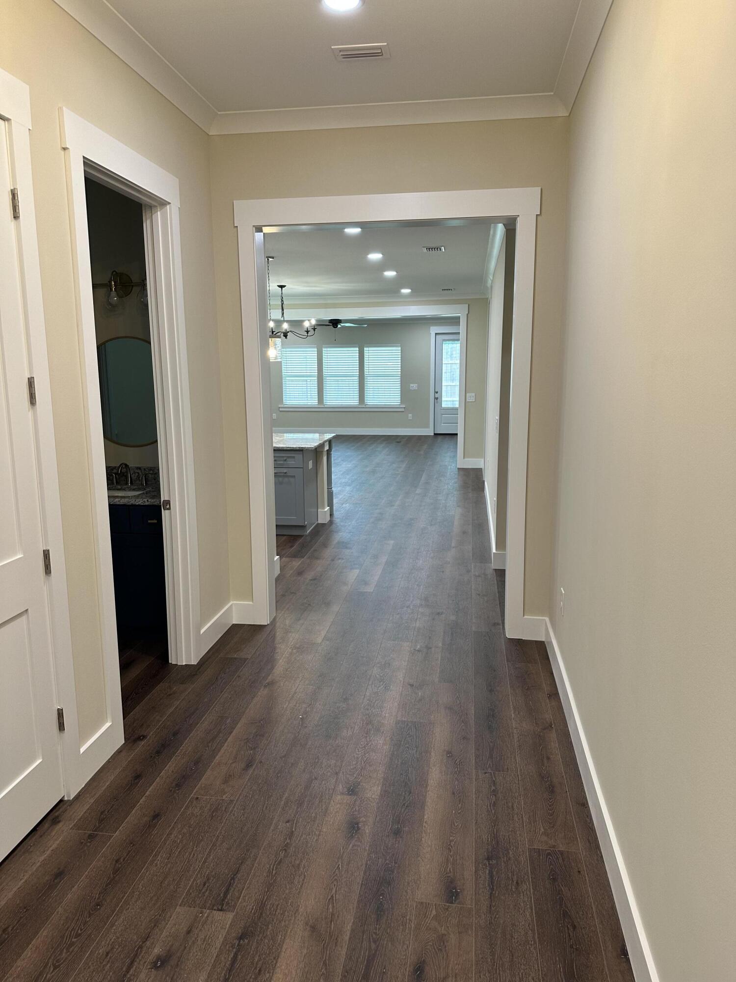 KELLYS 3RD ADDN TO DESTIN - Residential Lease