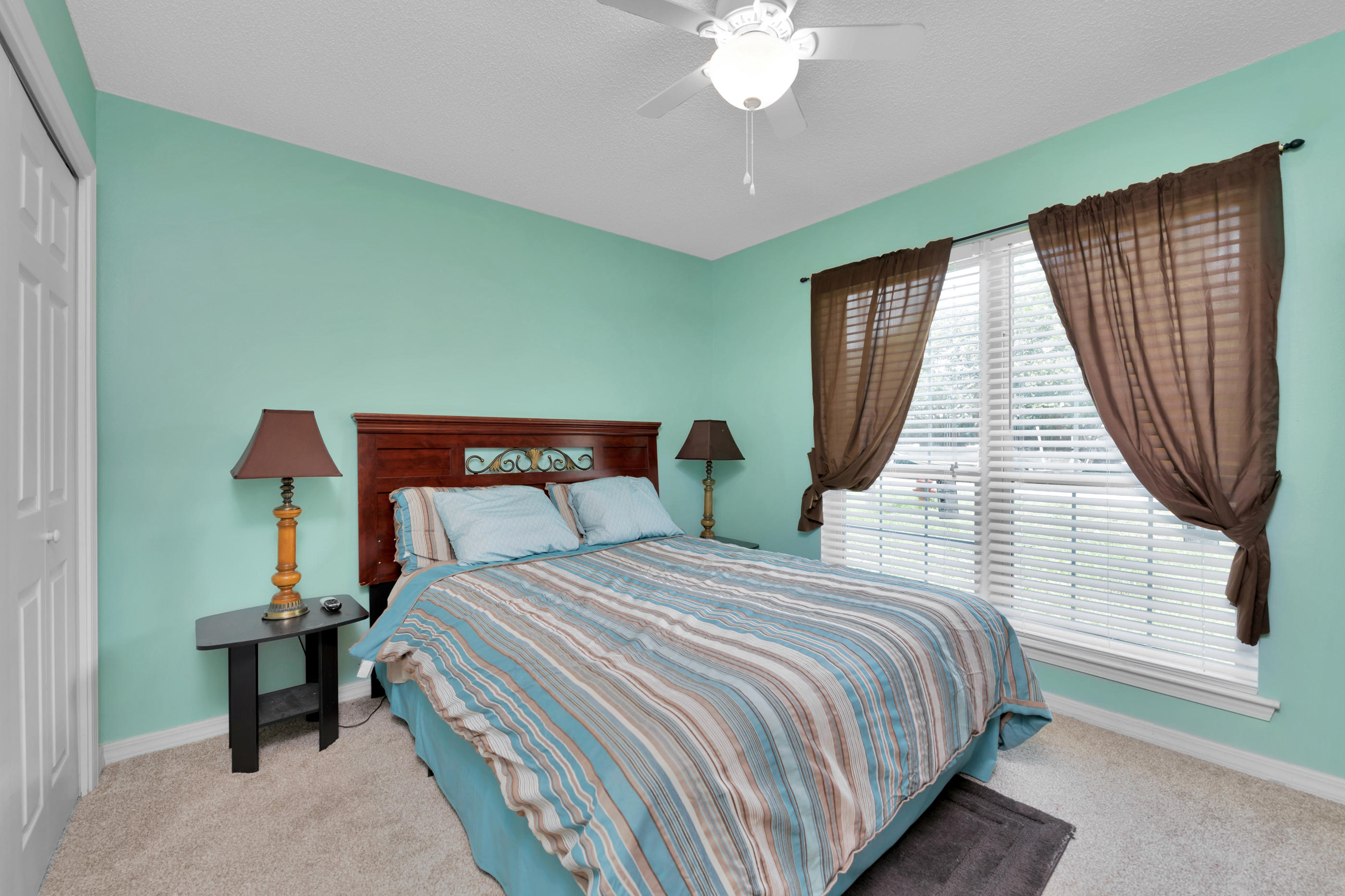 HIDDEN ESTATES - Residential