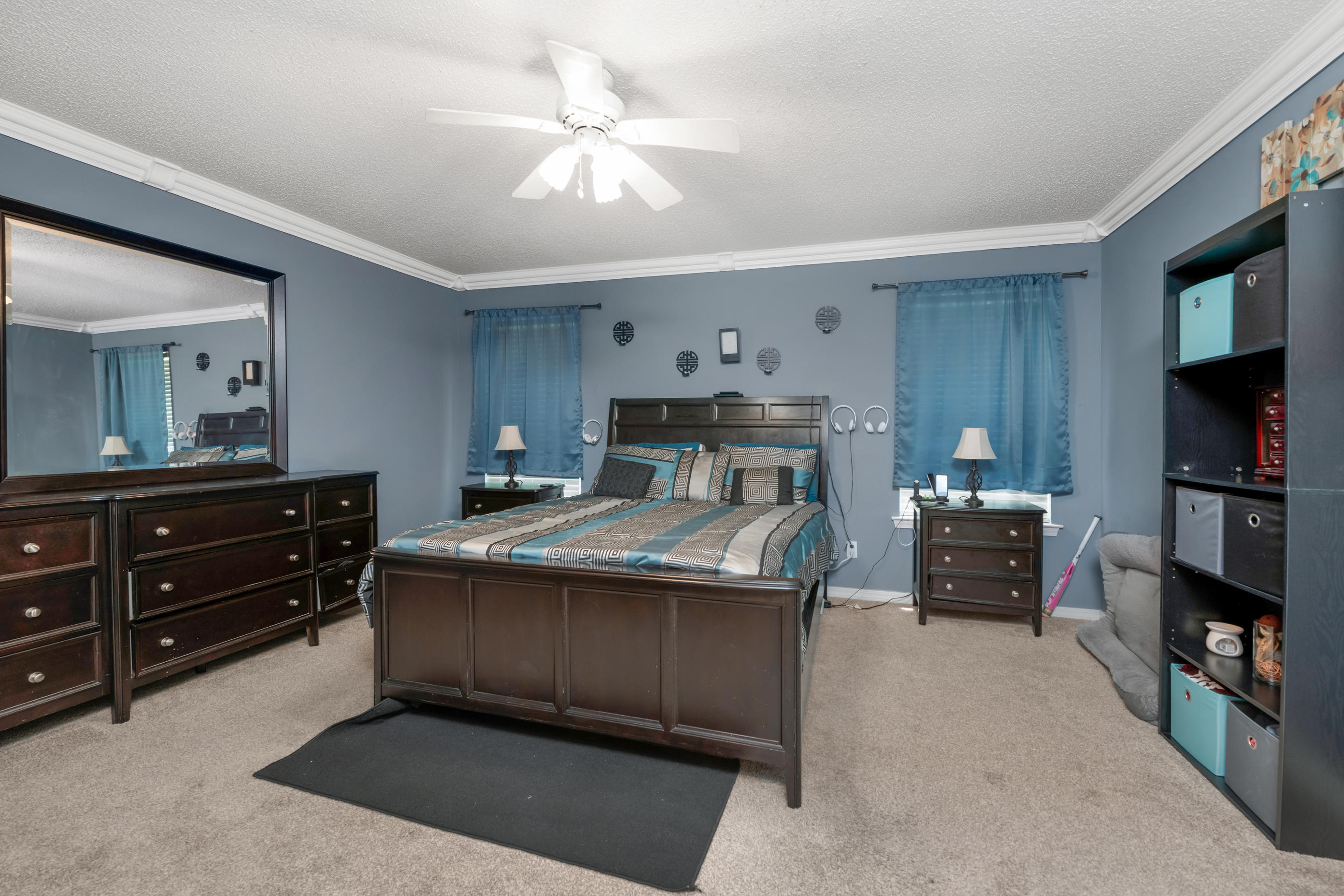 HIDDEN ESTATES - Residential