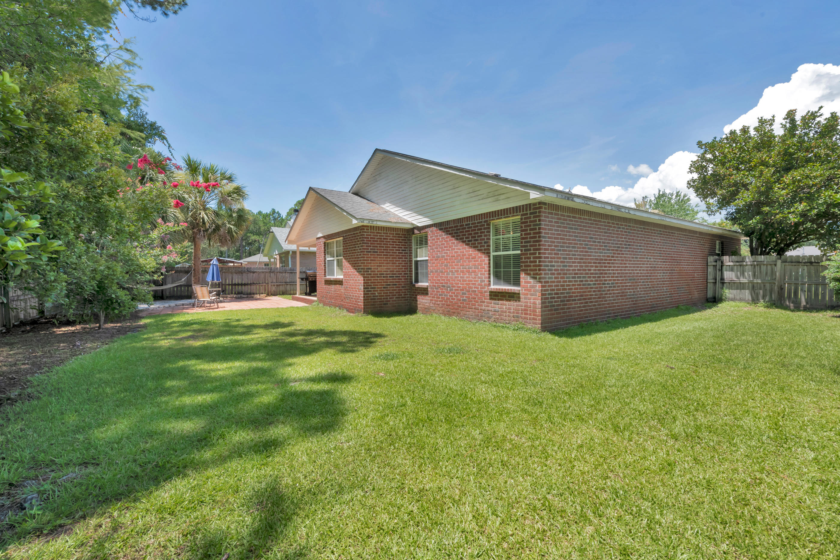 HIDDEN ESTATES - Residential