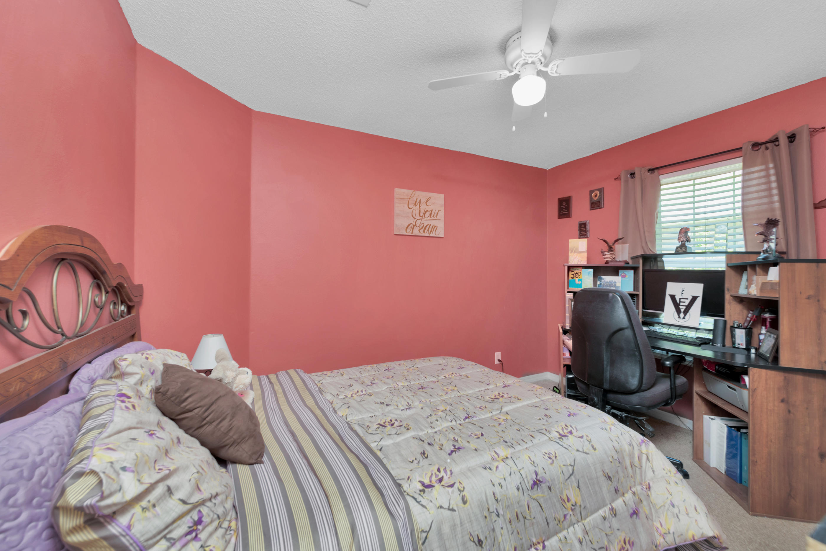 HIDDEN ESTATES - Residential