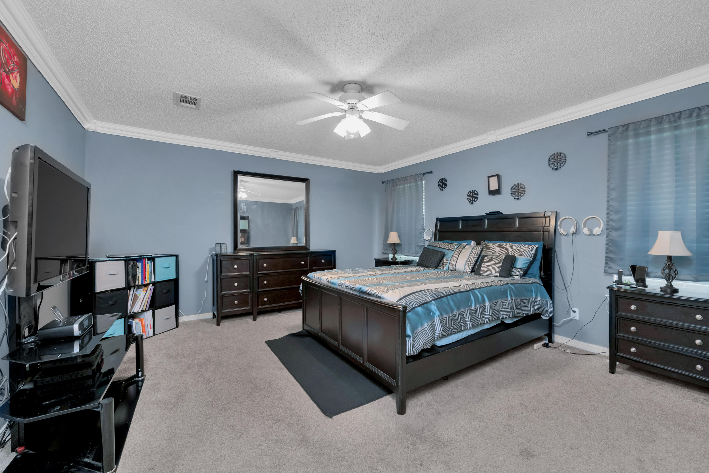 HIDDEN ESTATES - Residential