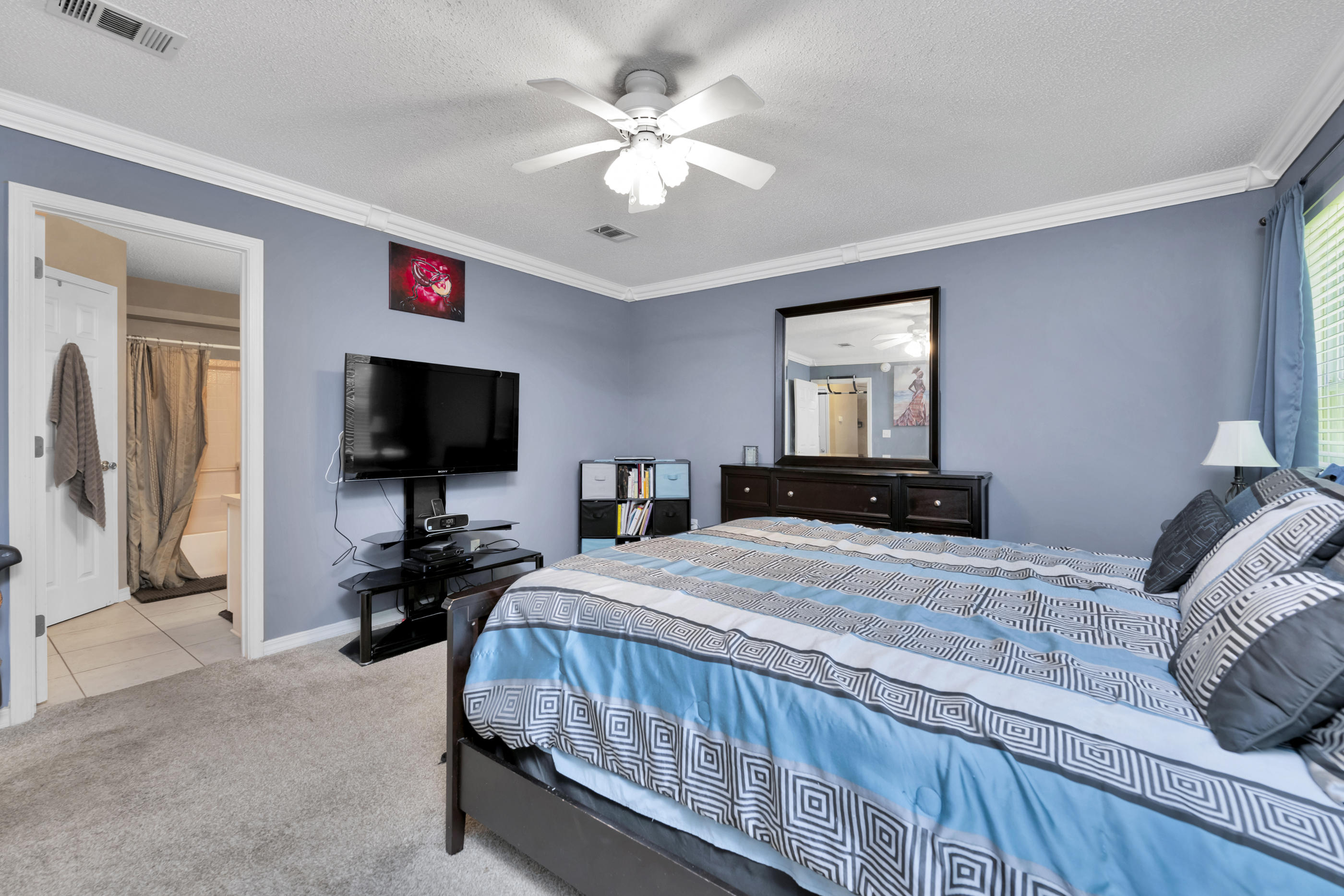 HIDDEN ESTATES - Residential