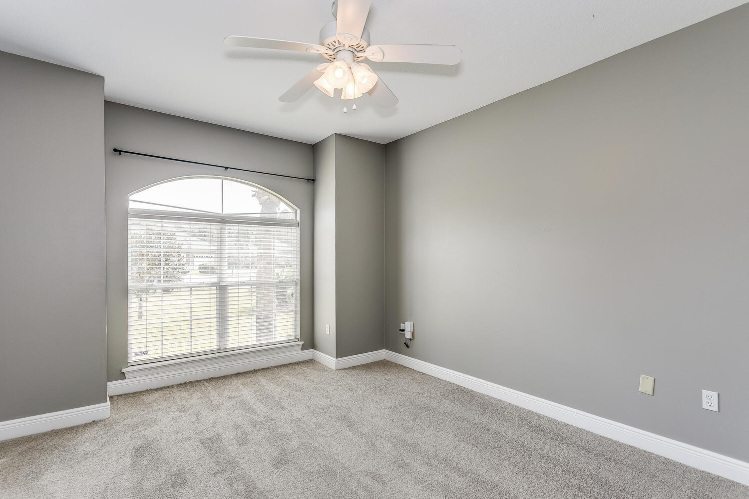 SOUND HAMMOCK - Residential