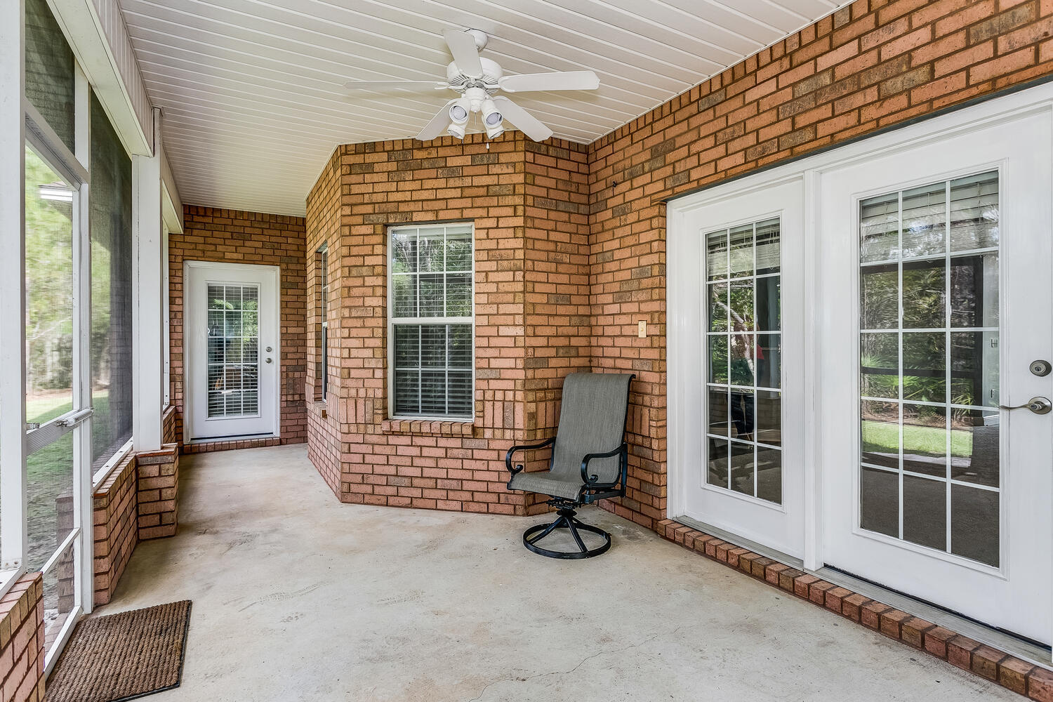 SOUND HAMMOCK - Residential