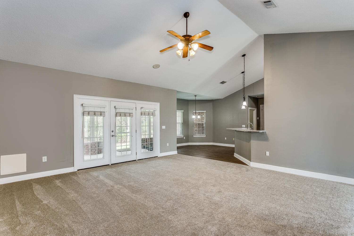 SOUND HAMMOCK - Residential