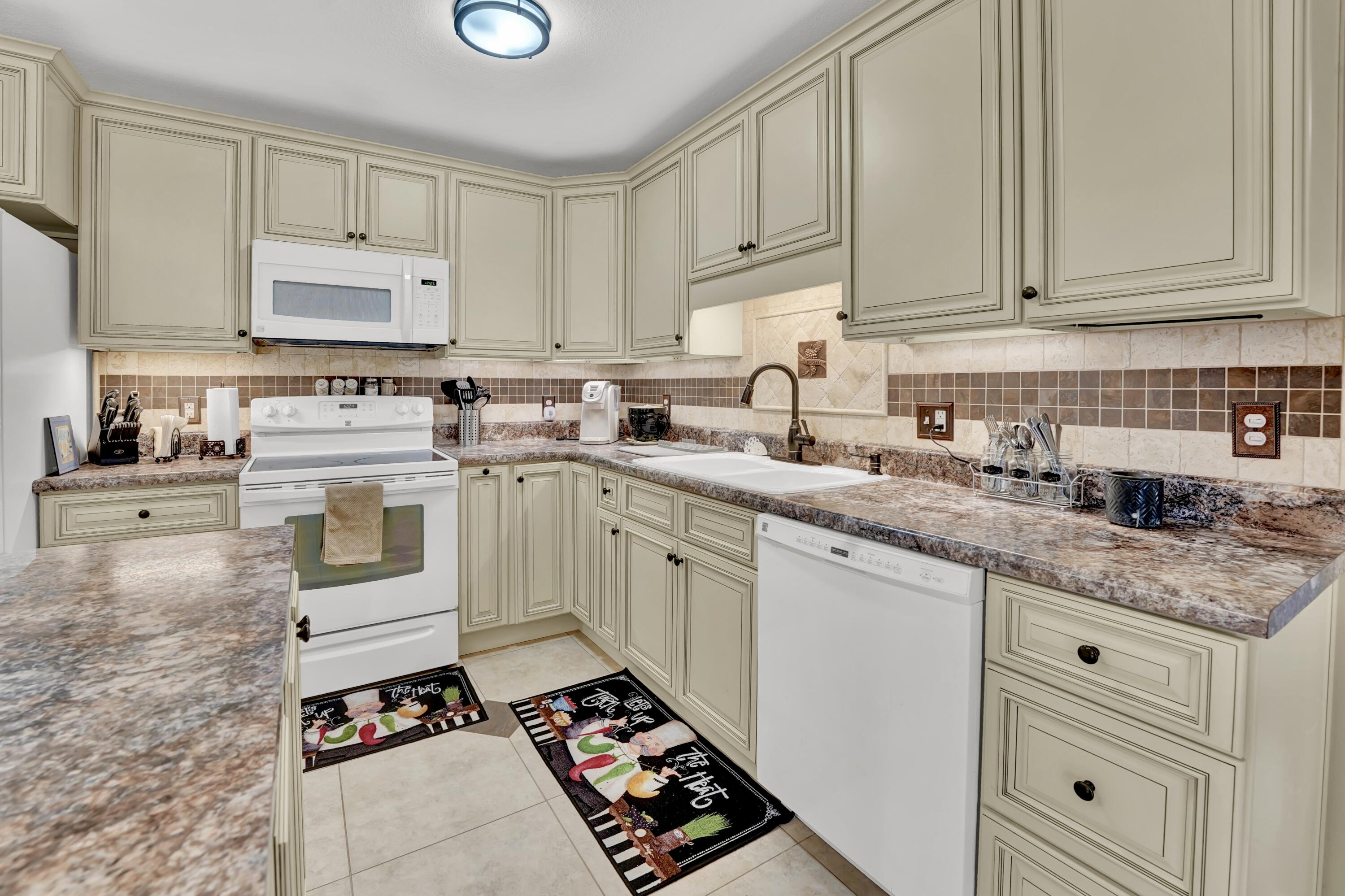 SANTASIA PARK LOTS 1 BLK A - Residential