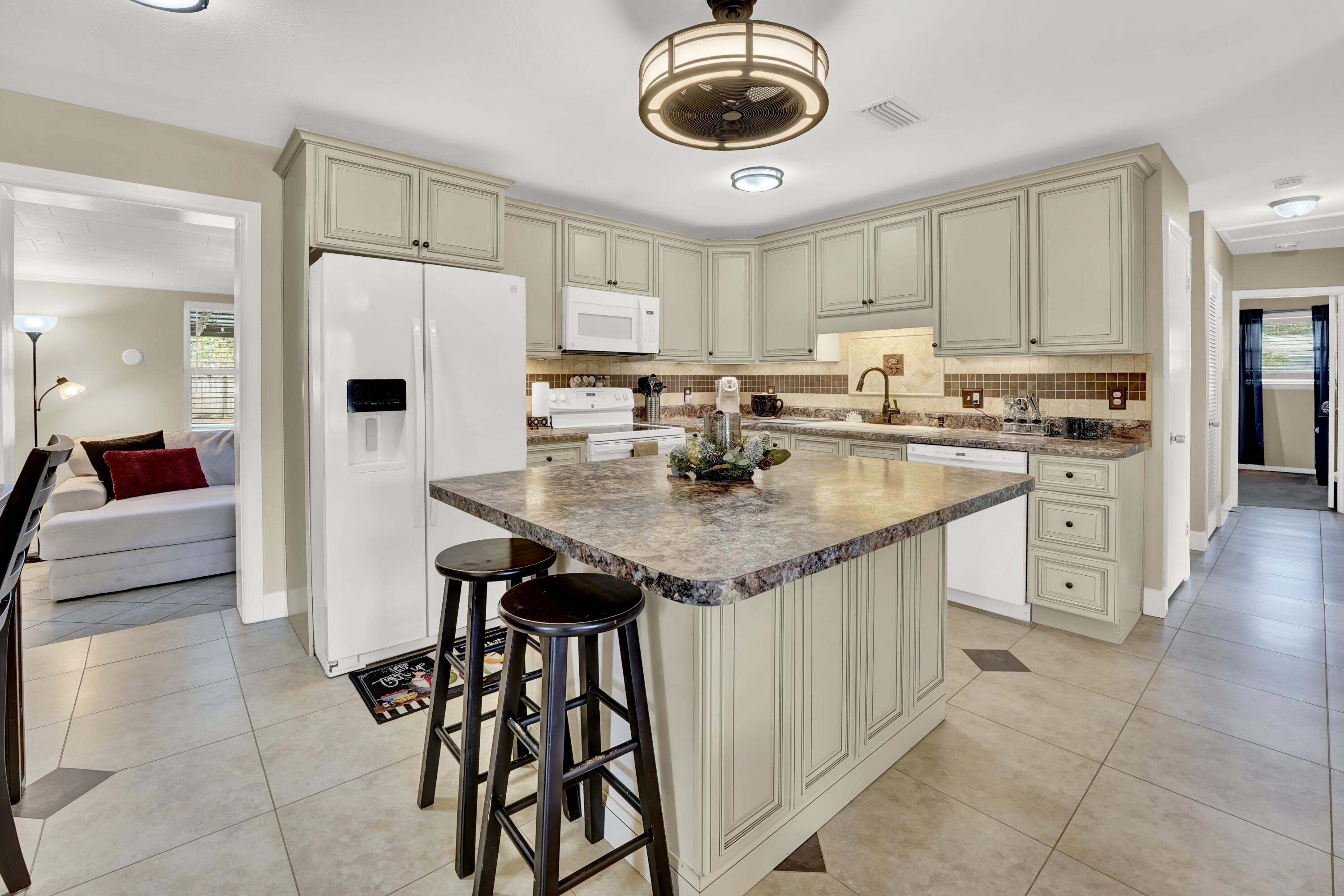 SANTASIA PARK LOTS 1 BLK A - Residential