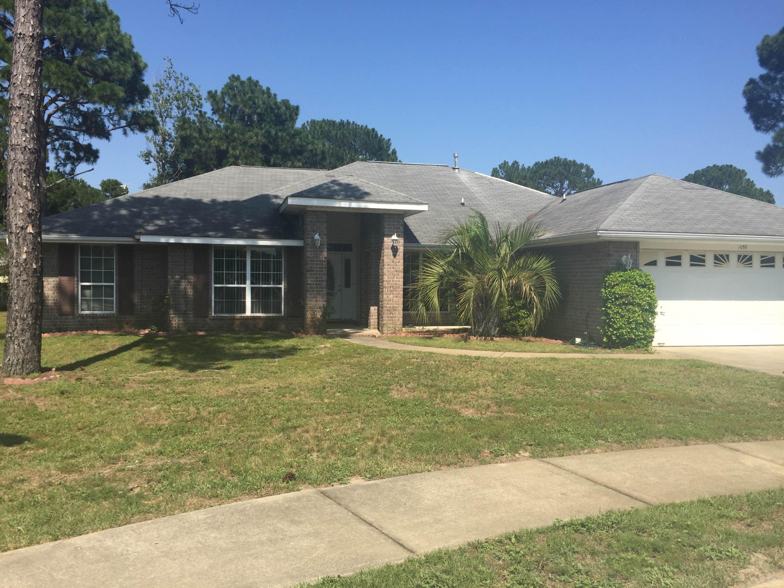 EMERALD VILLAGE S/D - Residential Lease