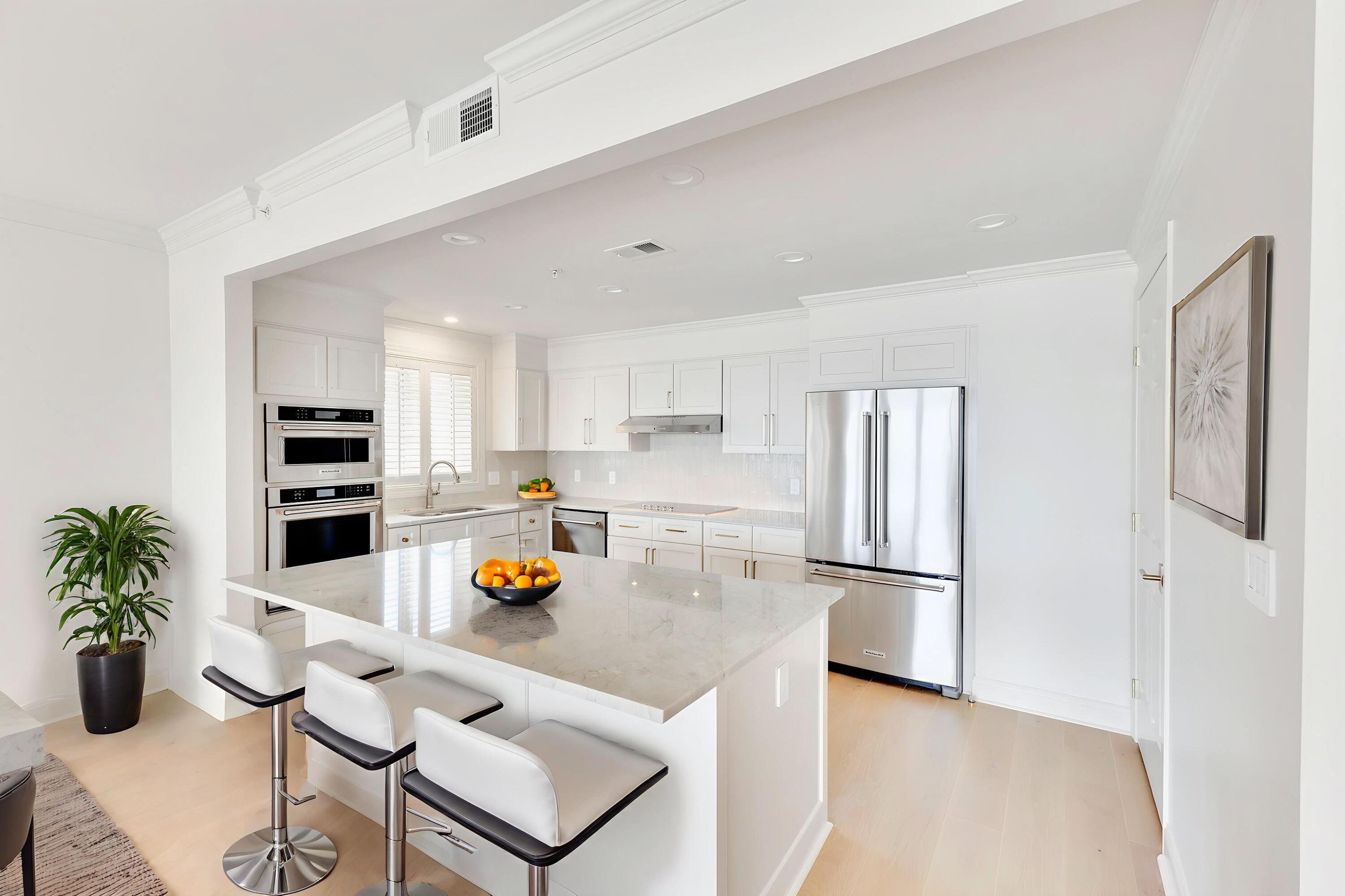 SOUTHWINDS III - Residential