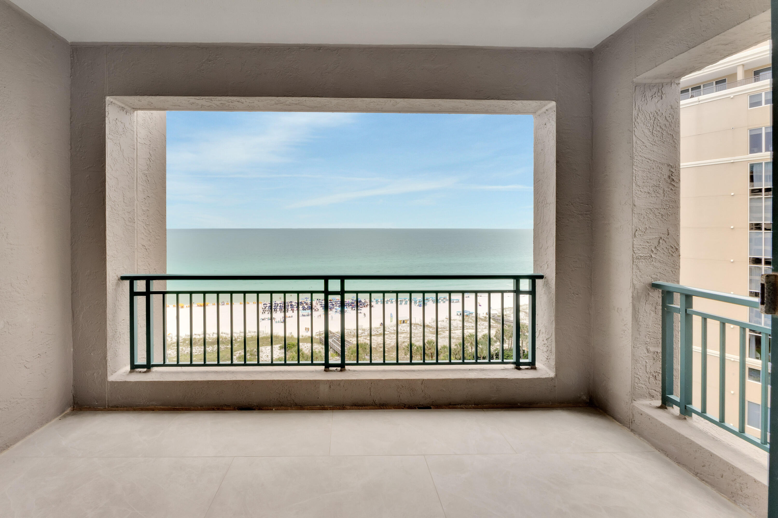 SOUTHWINDS III - Residential