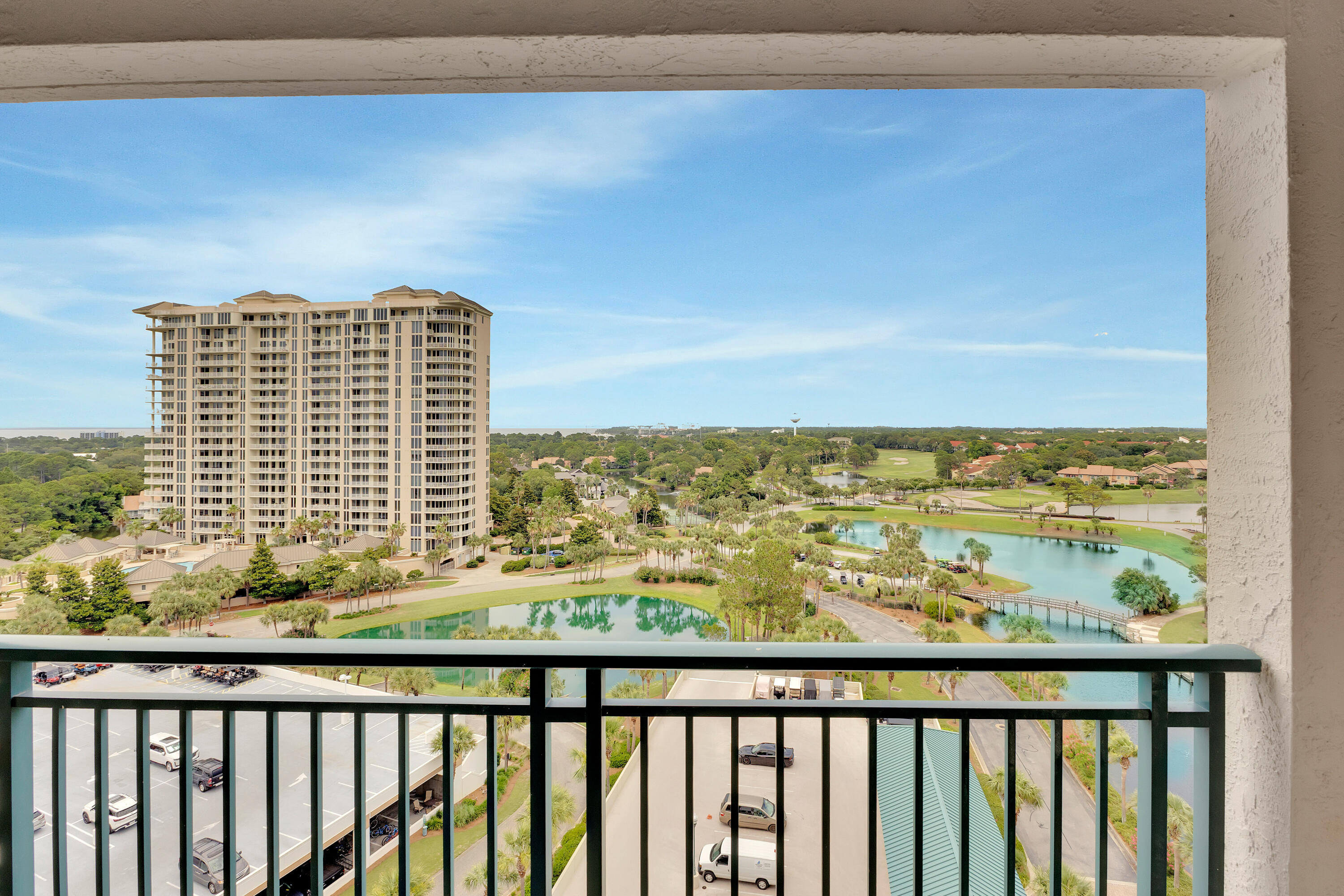 SOUTHWINDS III - Residential