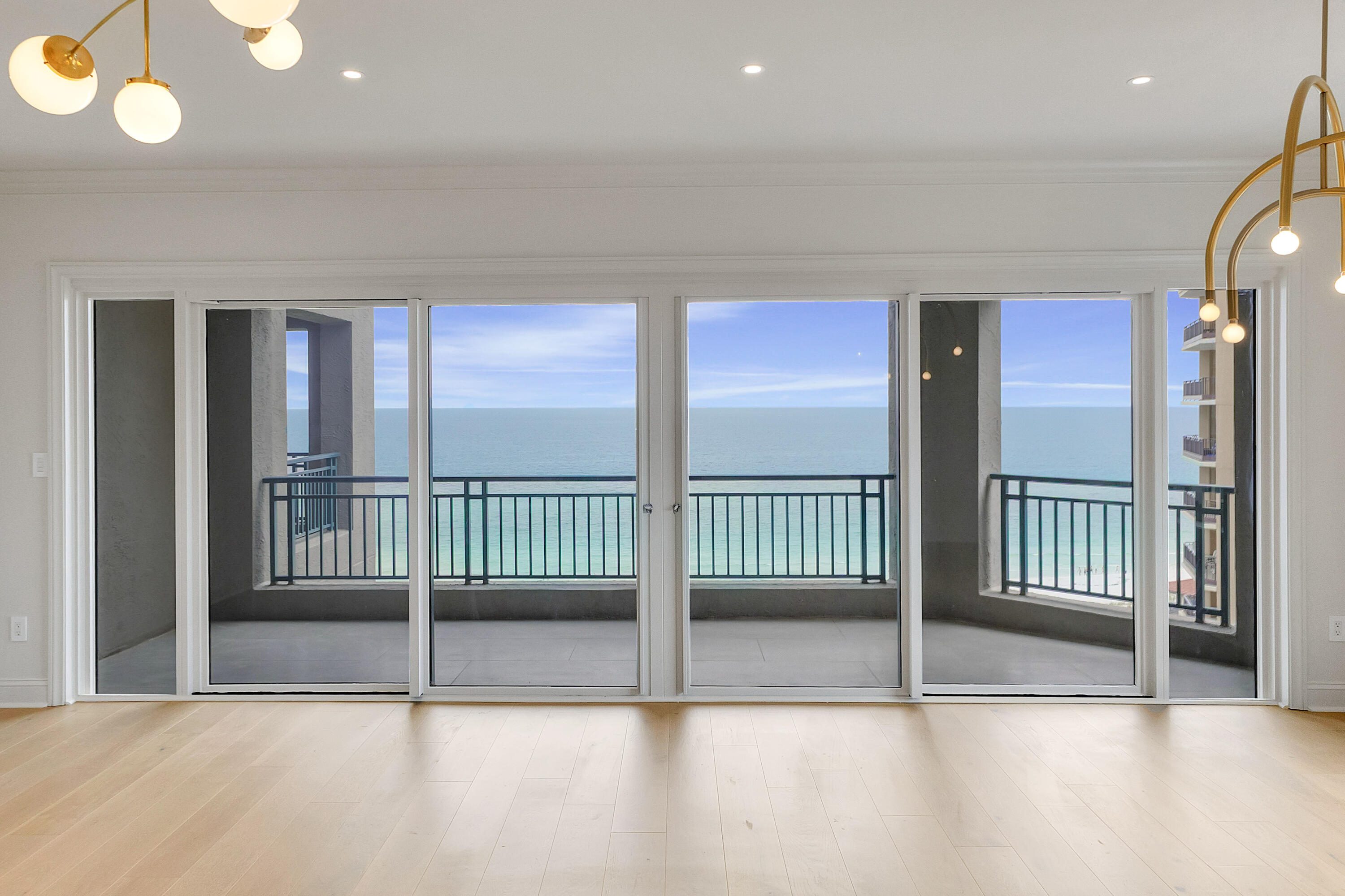 SOUTHWINDS III - Residential
