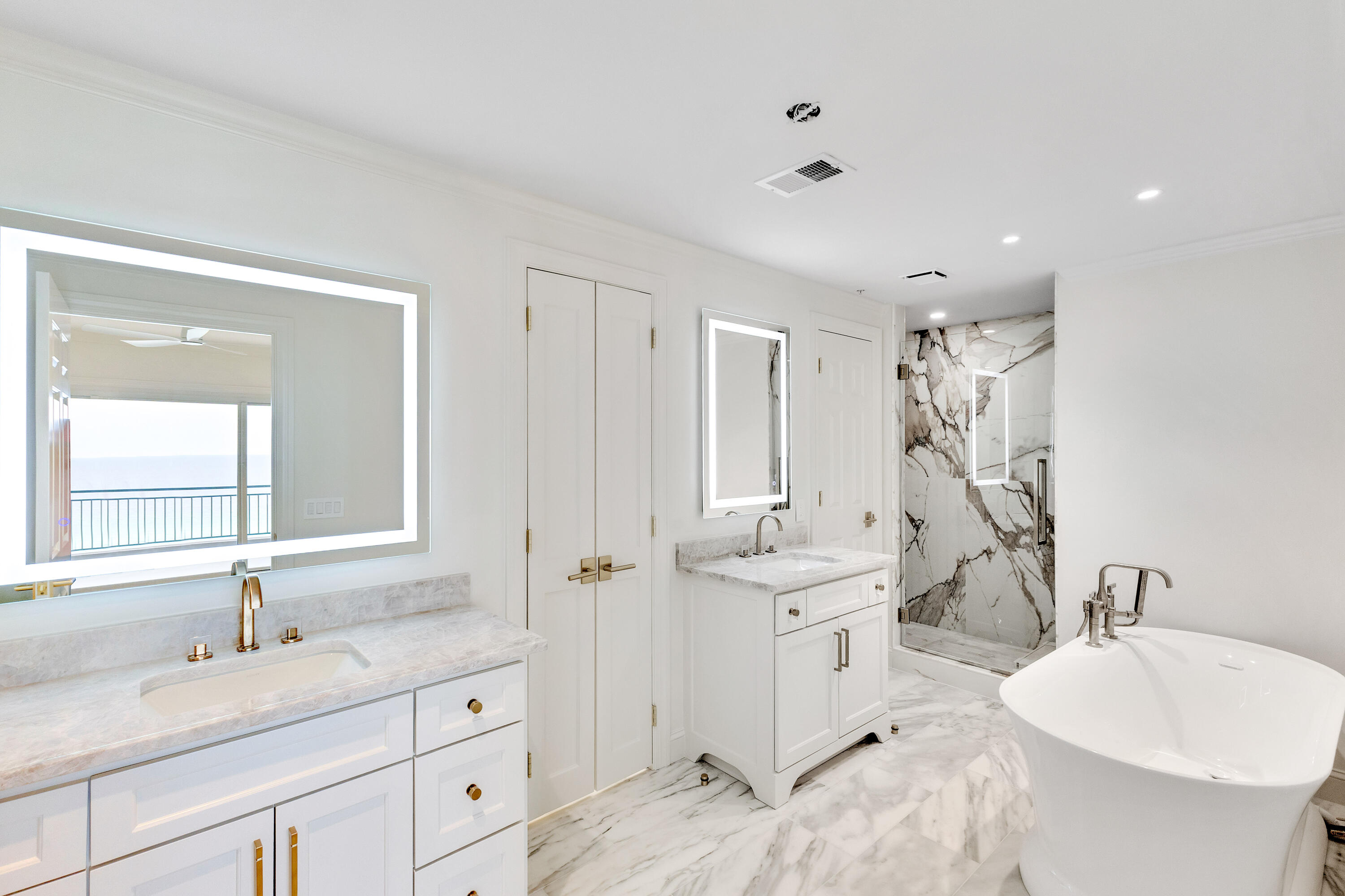 SOUTHWINDS III - Residential