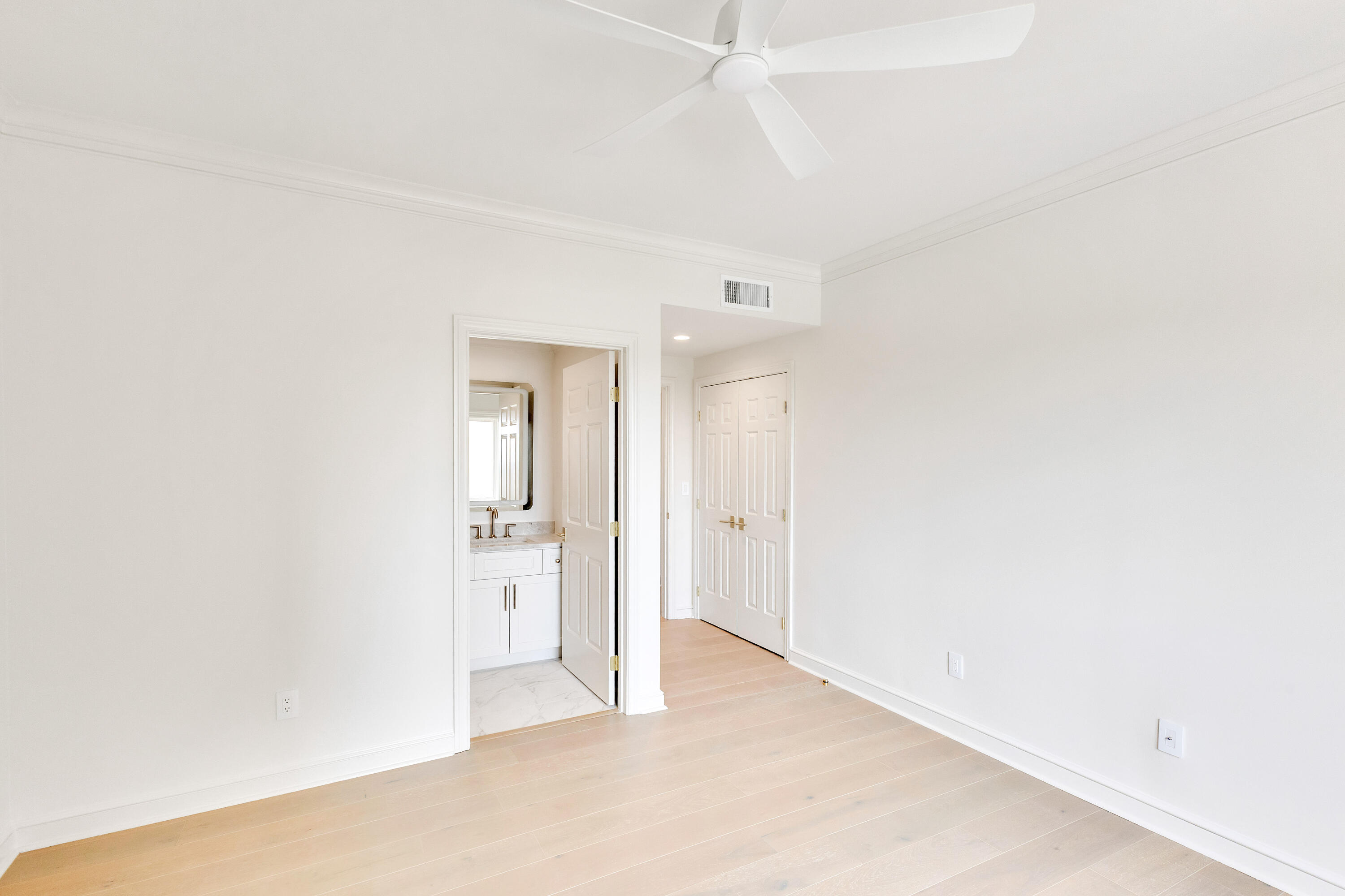 SOUTHWINDS III - Residential