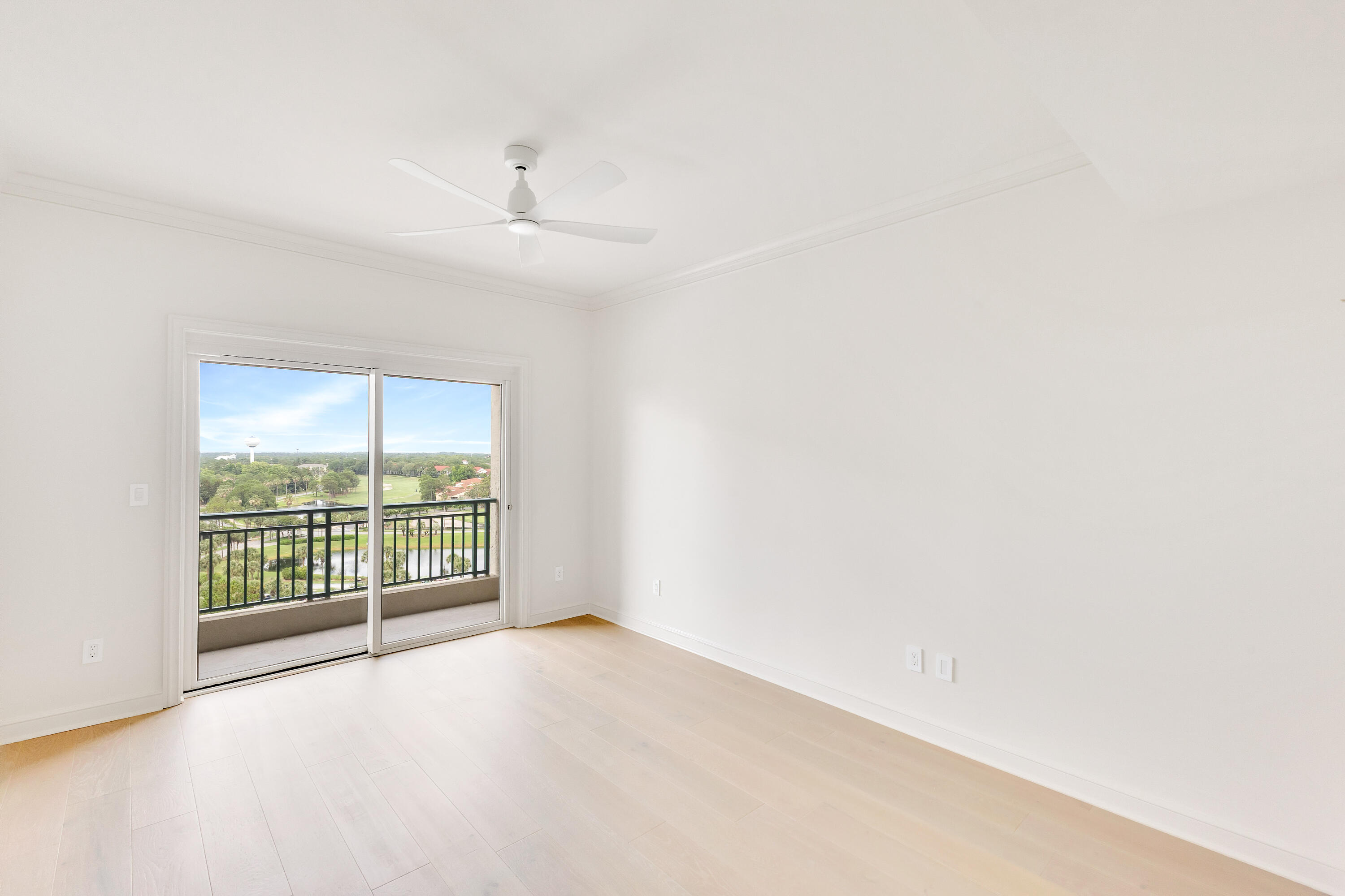 SOUTHWINDS III - Residential