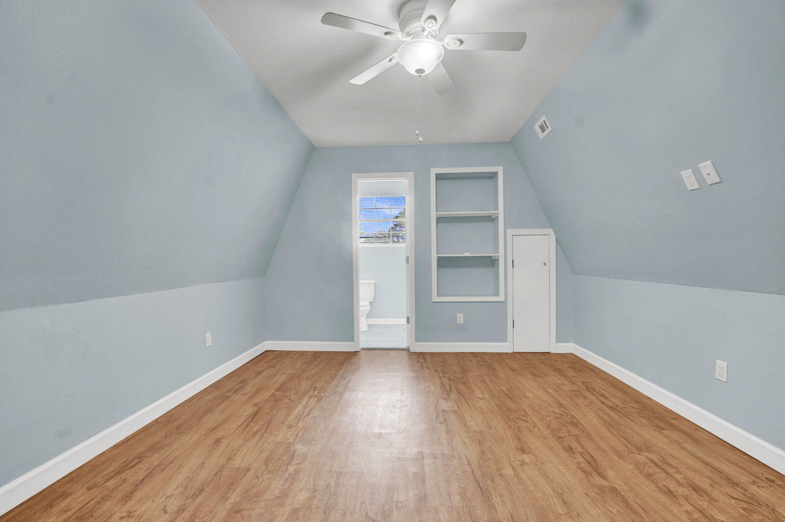 BAY POINT STUDIO VILLAS 3 CONDO - Residential