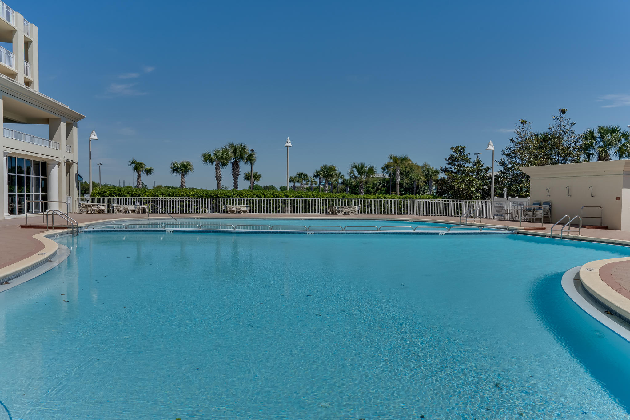 ARIEL DUNES - Residential