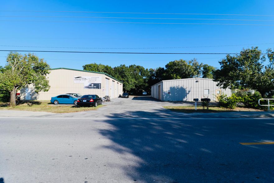 Newly offered 3000 SF warehouse building available for lease on Lovejoy Rd, next to Fort Walton Beach Technology and Commerce Park. The building includes approximately 2,750 SF of warehouse space, 250 SF of heated/cooled office space, and one restroom. The building is equipped with roll-up doors on both the side and rear, and the site includes a 50' x 80' laydown yard.