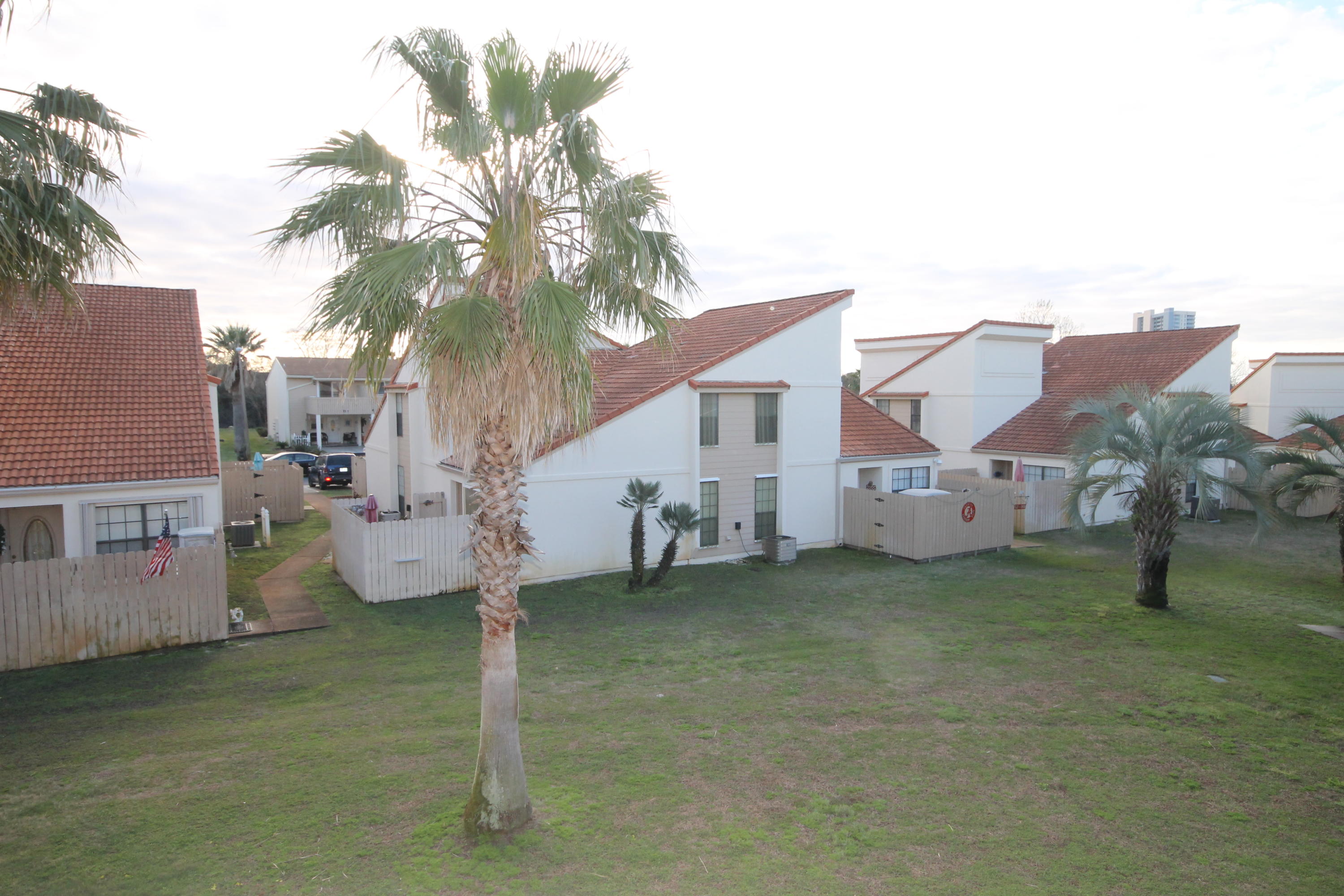 HORIZON SOUTH XV - Residential