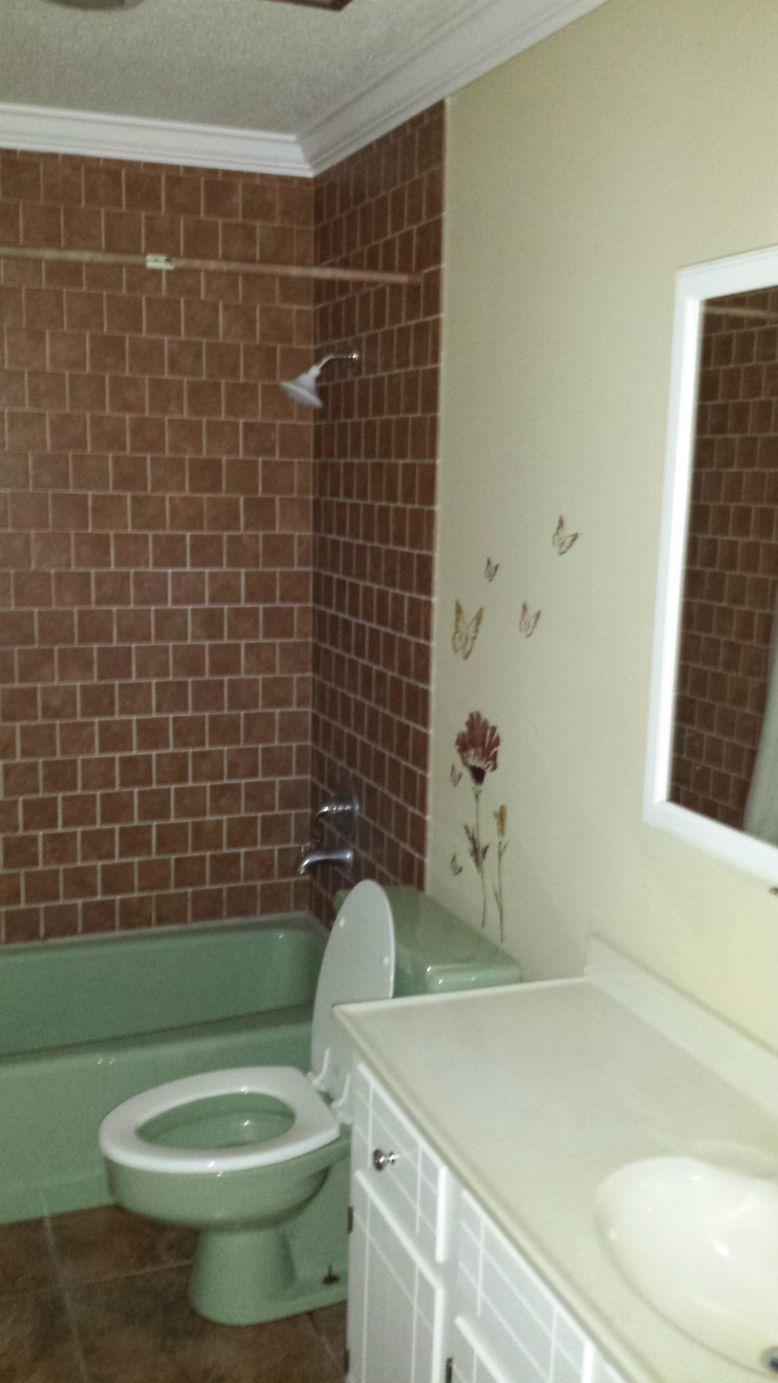 LAKE LORRAINE ESTATES 1 - Residential