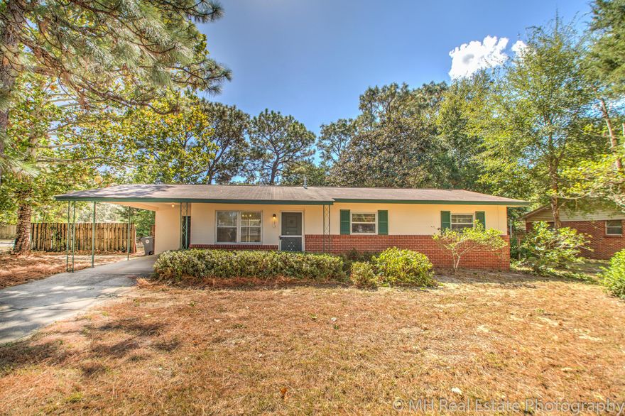 Charming, home in the heart of Valparaiso located right across the street from the community park with tennis and basketball courts and Children's playground. Also located within walking distance from the dog park! Eglin AFB and Hwy 85 are less than 5 minutes commute time.Owners have done some updating with fresh paint and new flooring throughout. There's an attached covered carport in the front of the home and a covered, back porch in the huge back yard, great for entertaining. This would make a great starter home and is move-in ready. Seller is ready to sell! Tough to find a nicer home in this price range, so make an offer today!Measurements obtained from Okaloosa County tax records, Buyer to verify all measurements.