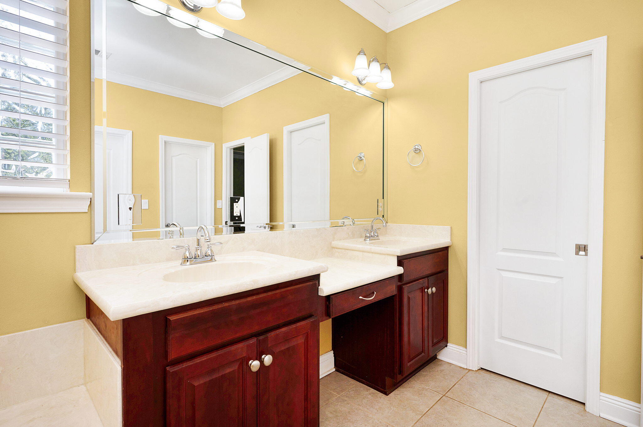 BAYSHORE PLACE PH 8 - Residential