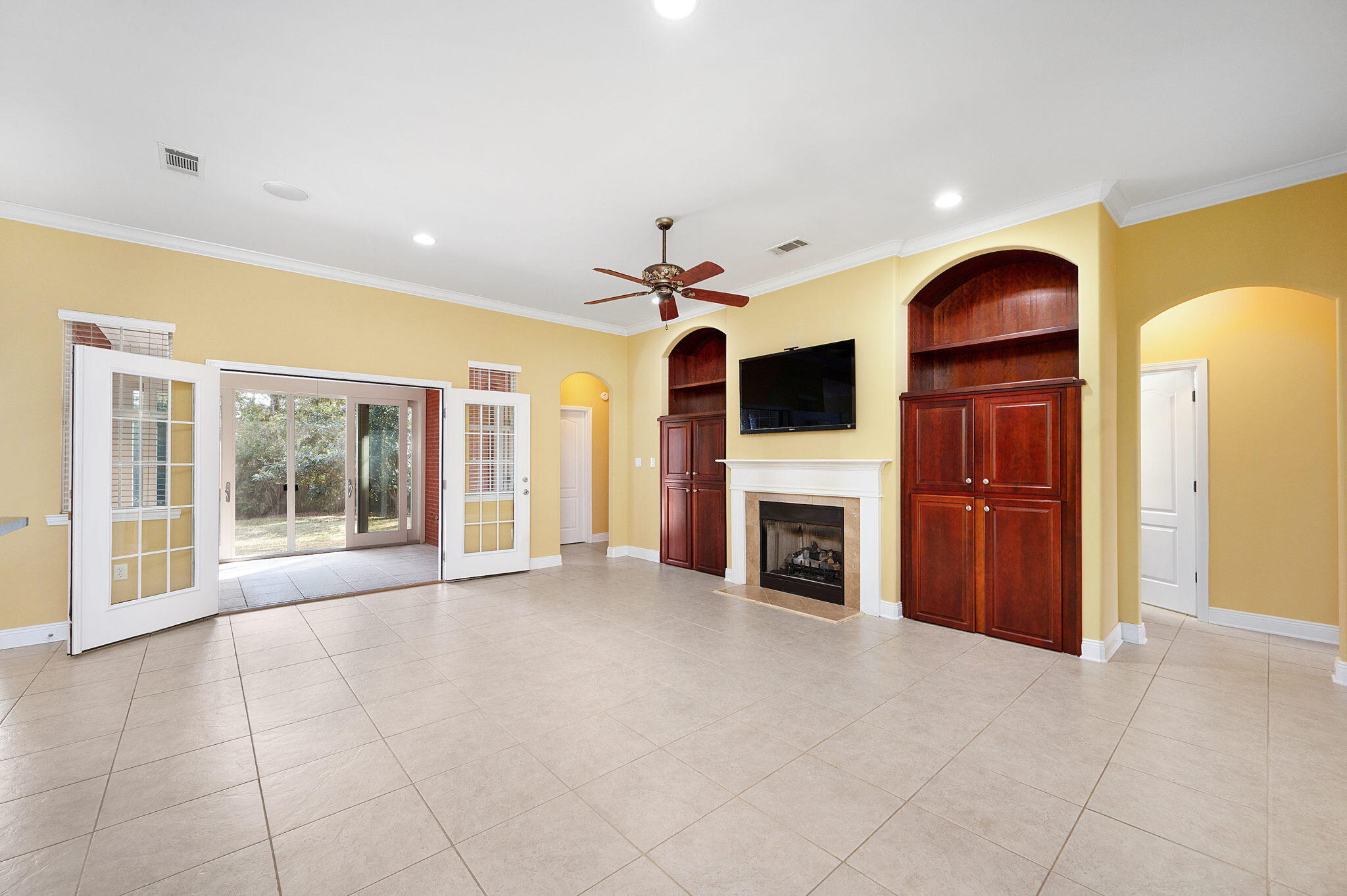 BAYSHORE PLACE PH 8 - Residential