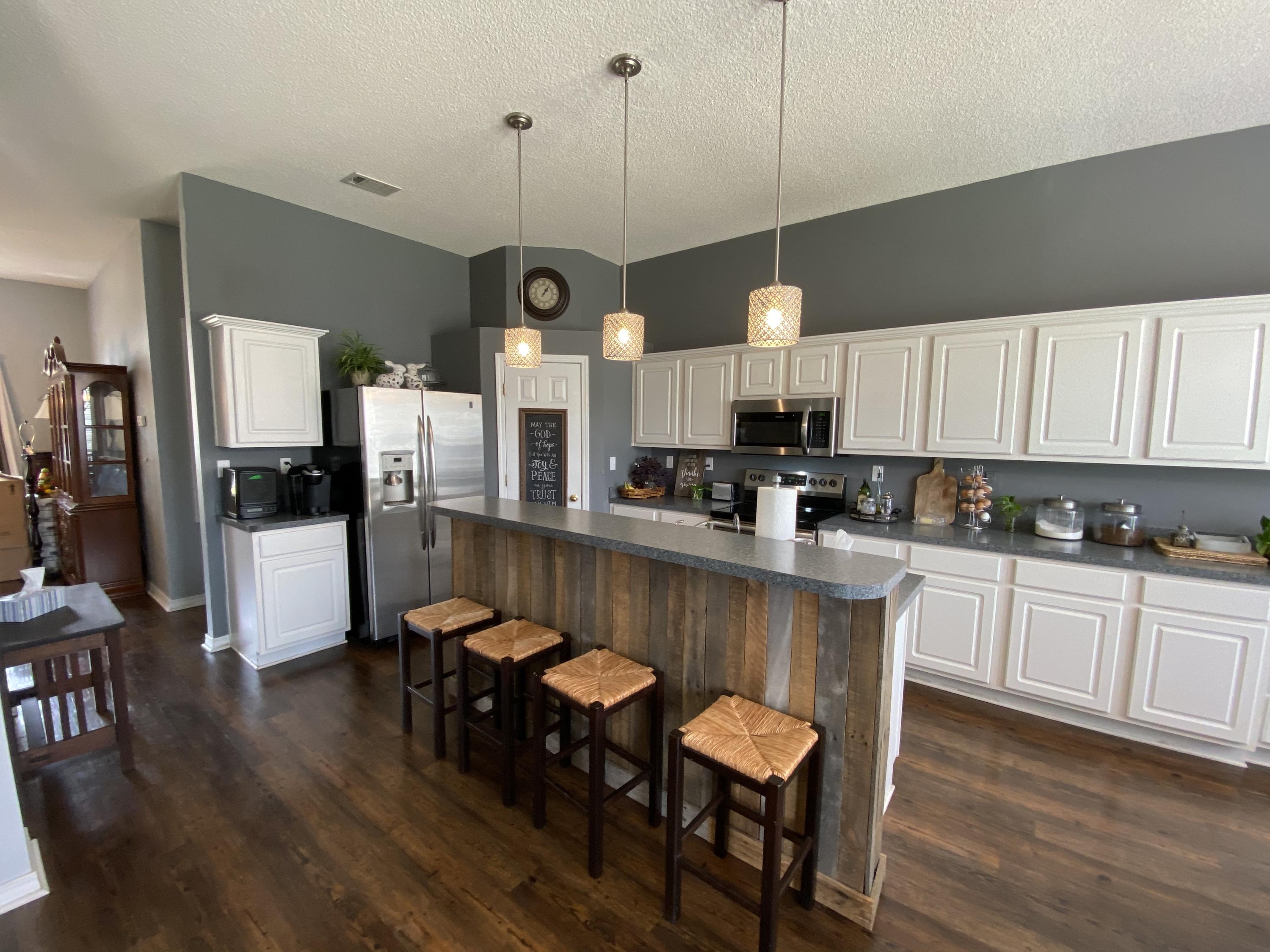 BROOKE ESTATES PH II - Residential