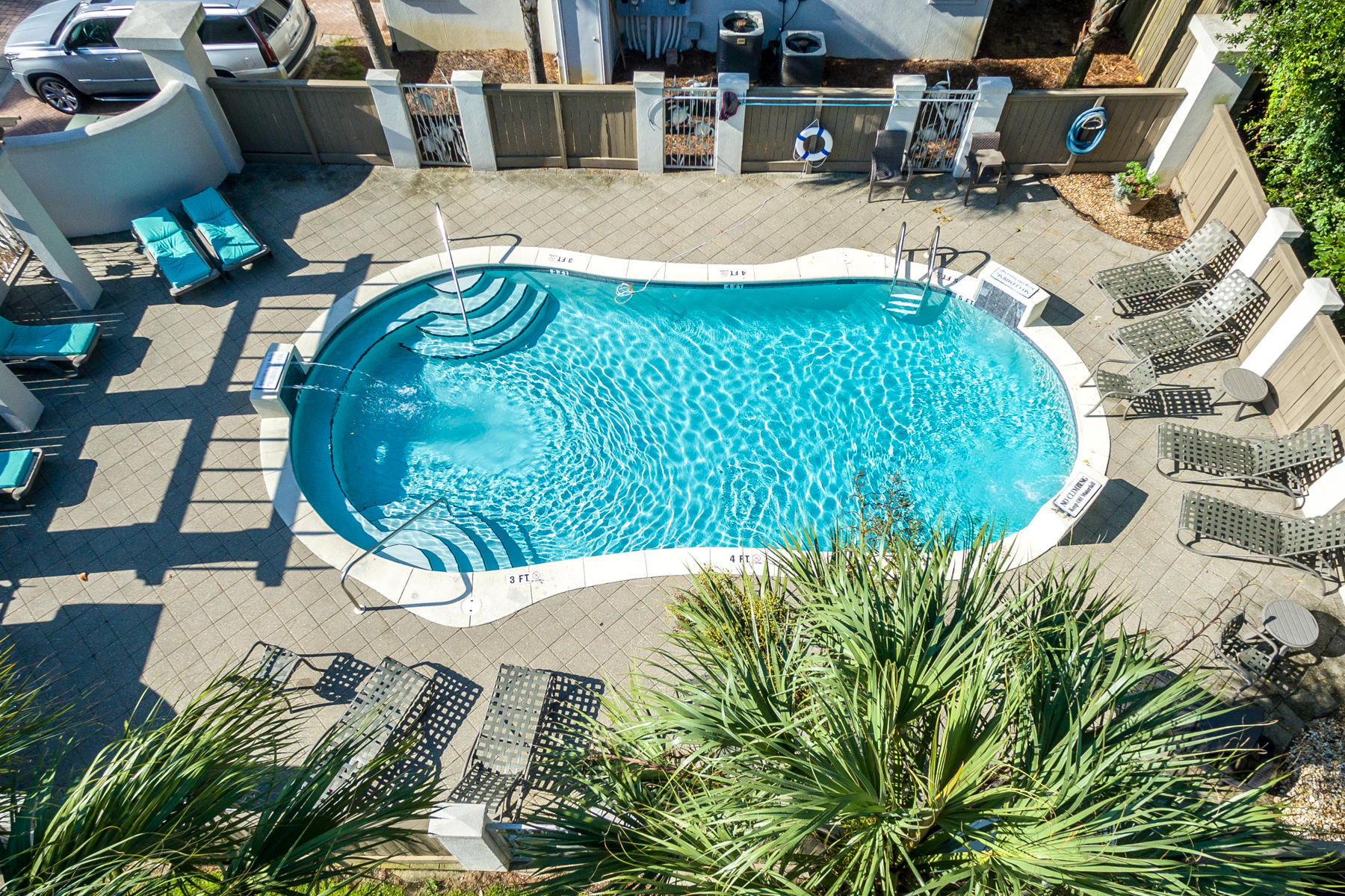 SUMMER PLACE - Residential