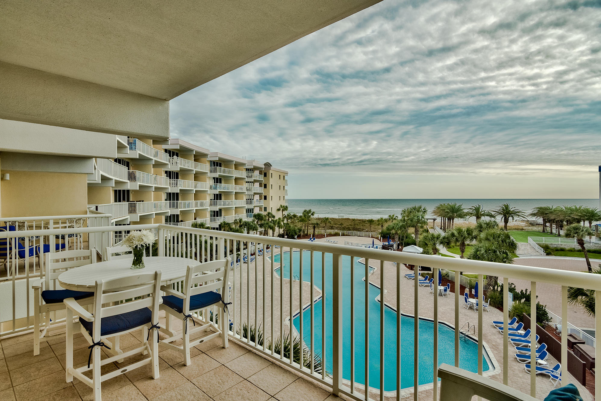 DESTIN WEST BEACH & BAY RESORT-GULFSIDE - Residential
