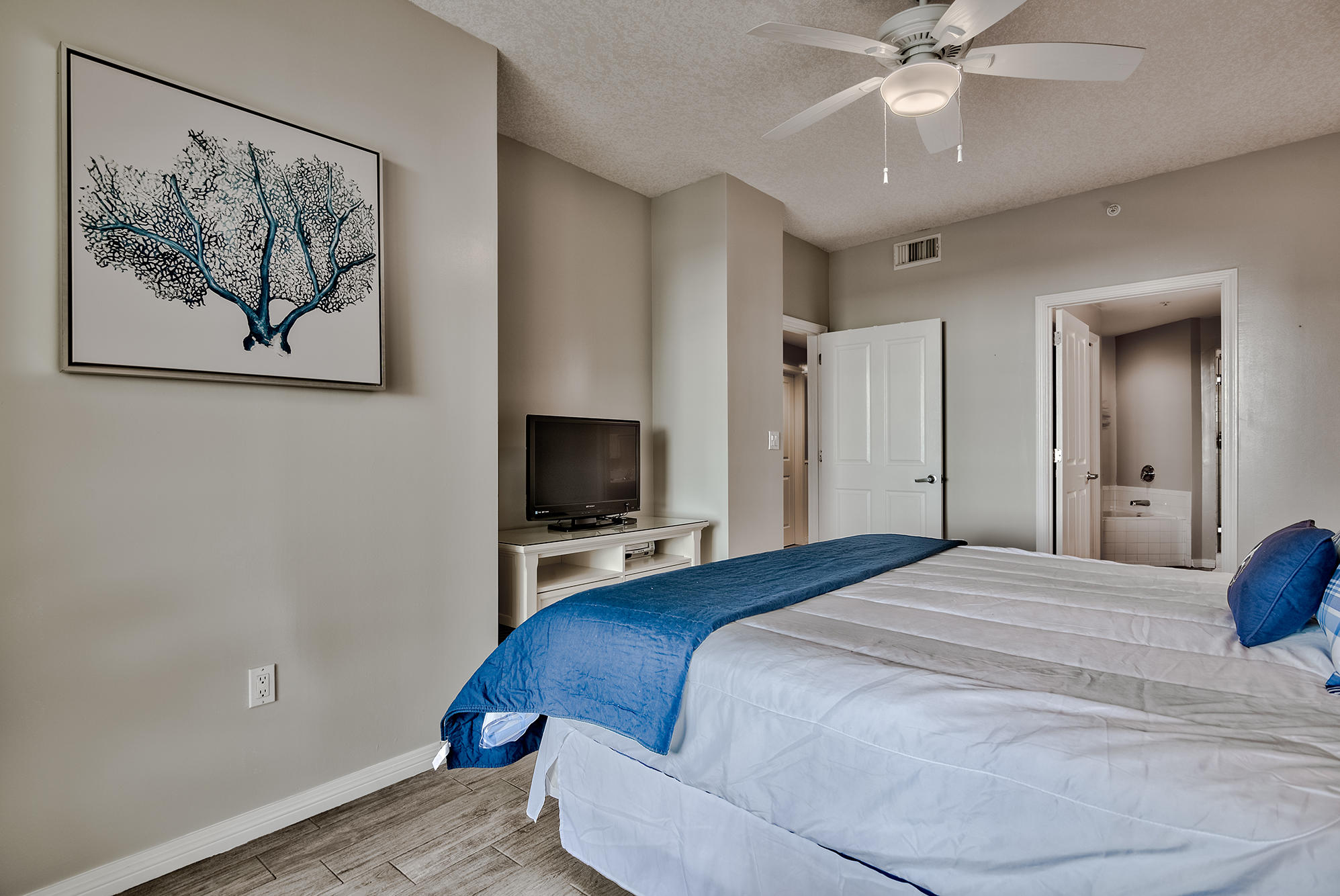 DESTIN WEST BEACH & BAY RESORT-GULFSIDE - Residential