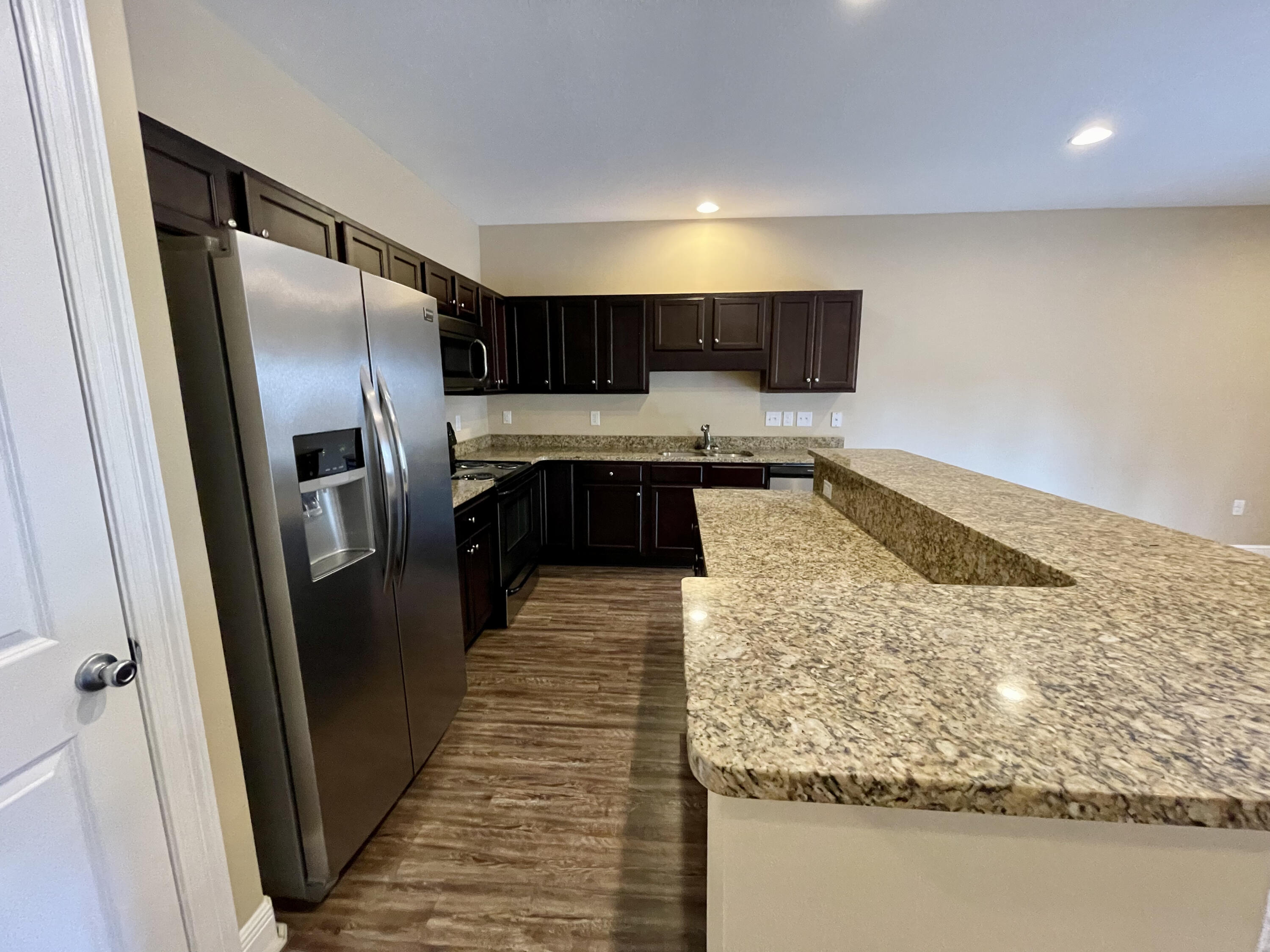 BAYOU WALK VILLAS WEST - Residential