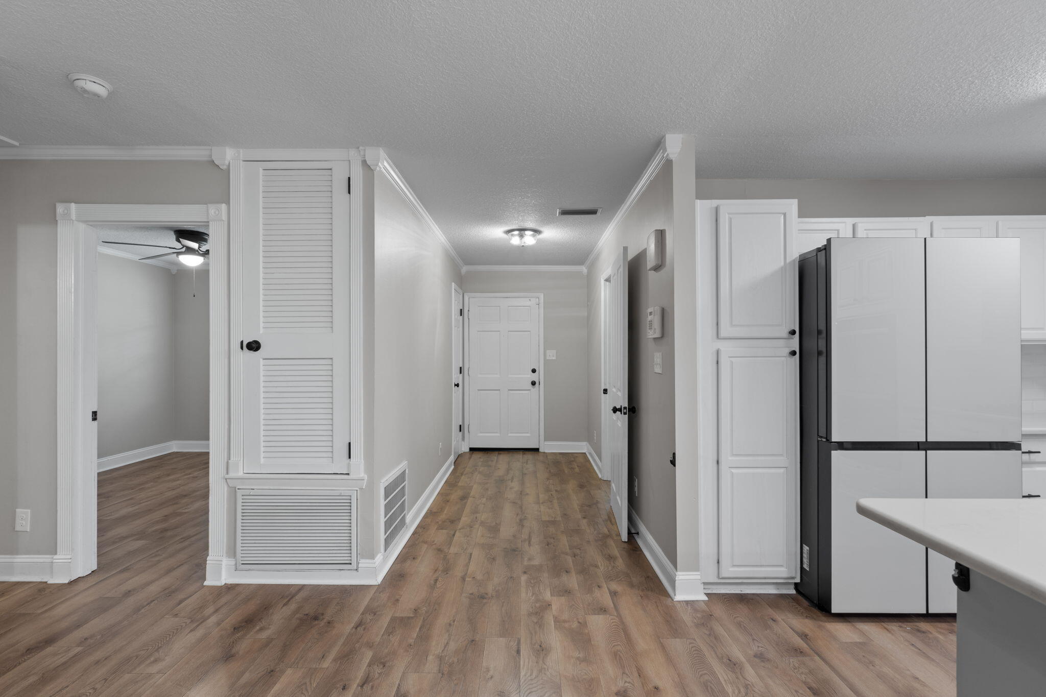 CAROL ANNE MANOR 1ST ADDN - Residential