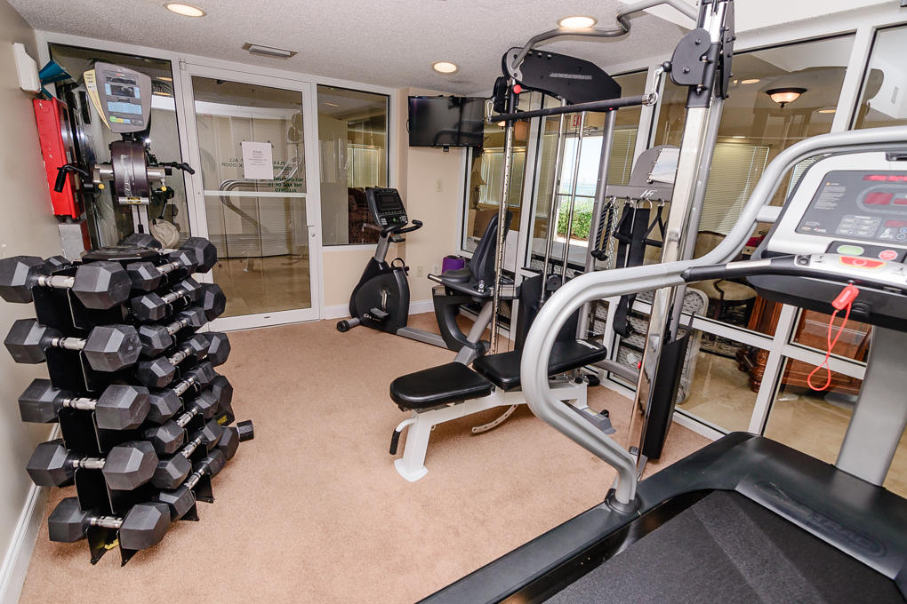 WATERVIEW TOWERS PH 2 - Residential