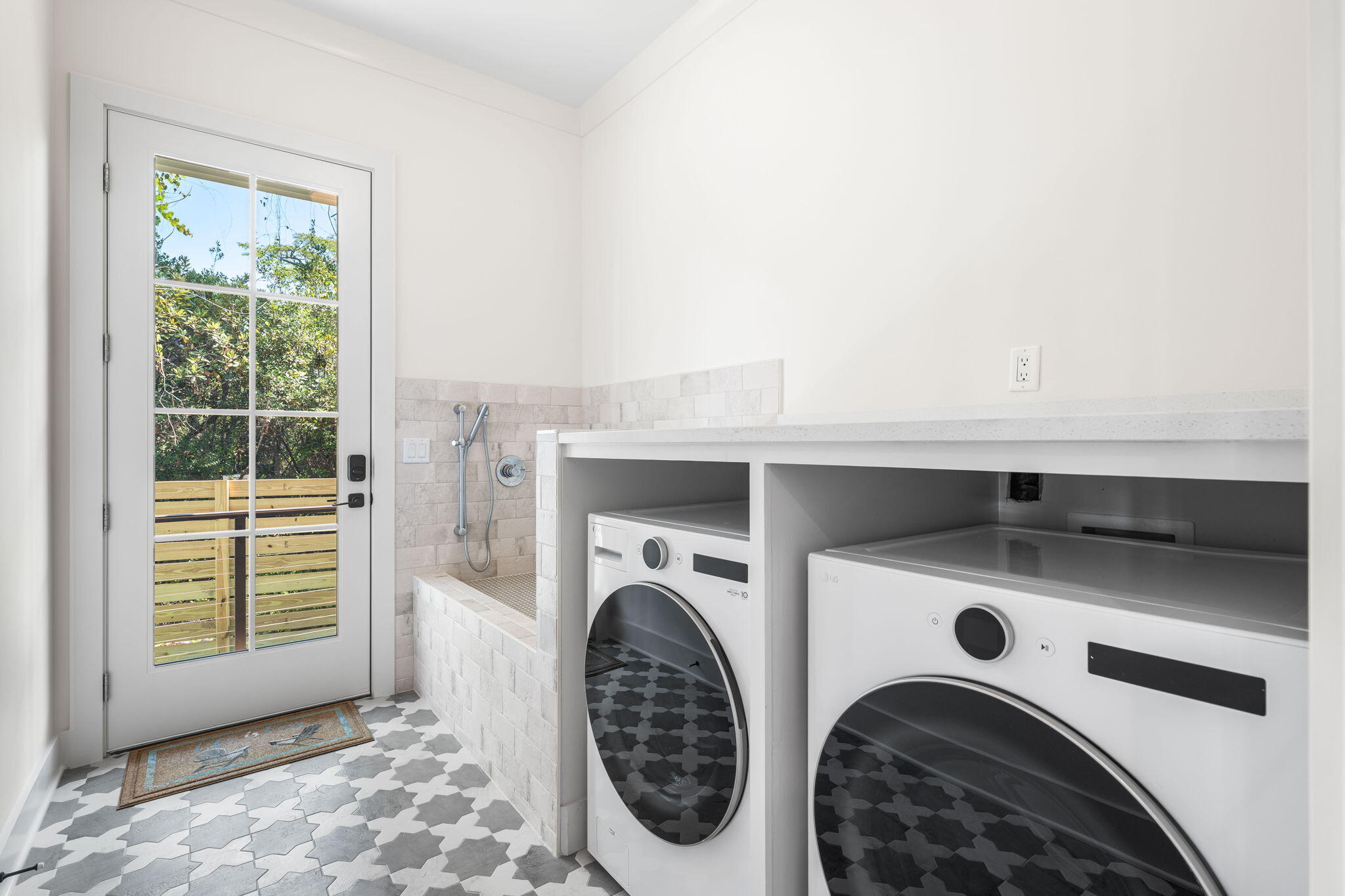 CYPRESS BREEZE PLANTATION - Residential