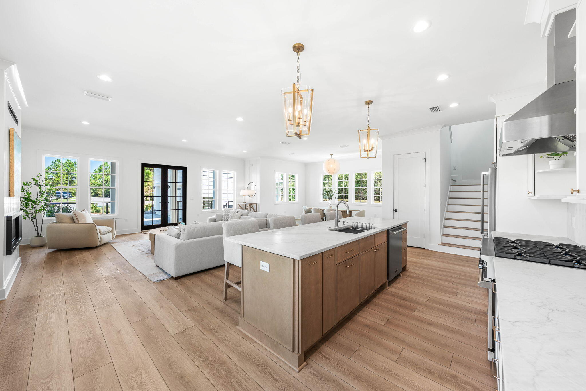 CYPRESS BREEZE PLANTATION - Residential