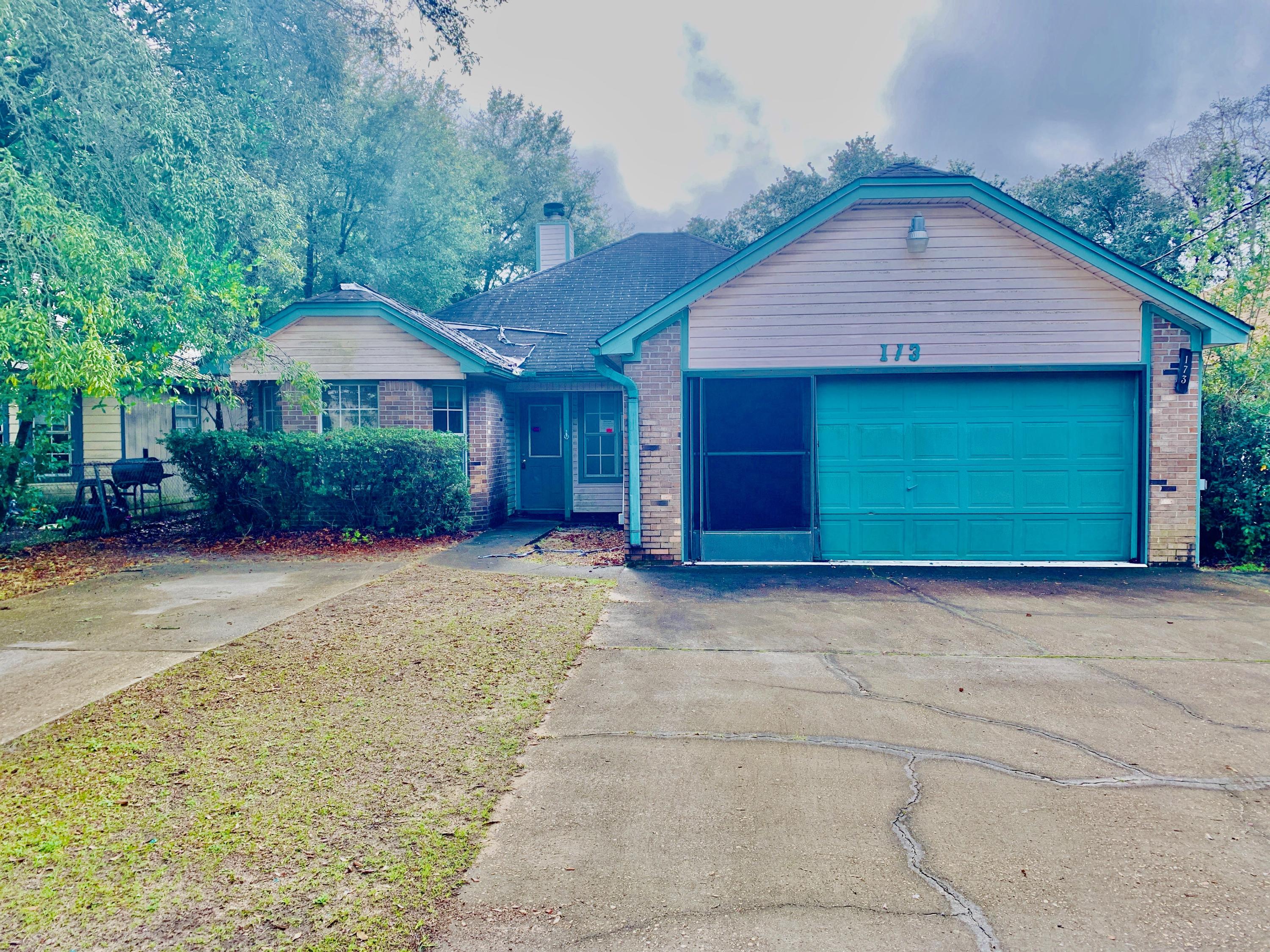 SUMMER TREE - Residential