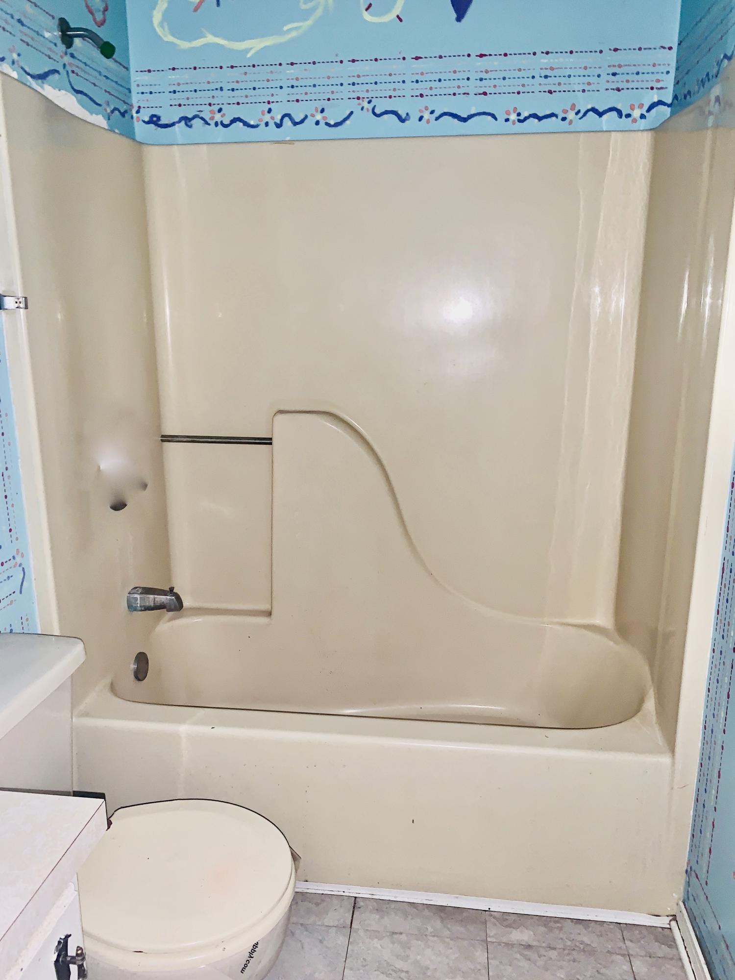 SUMMER TREE - Residential