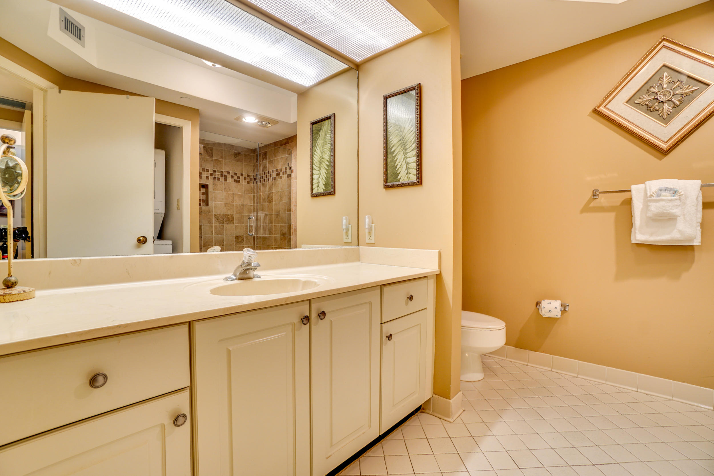 DESTIN SURFSIDE CONDO - Residential